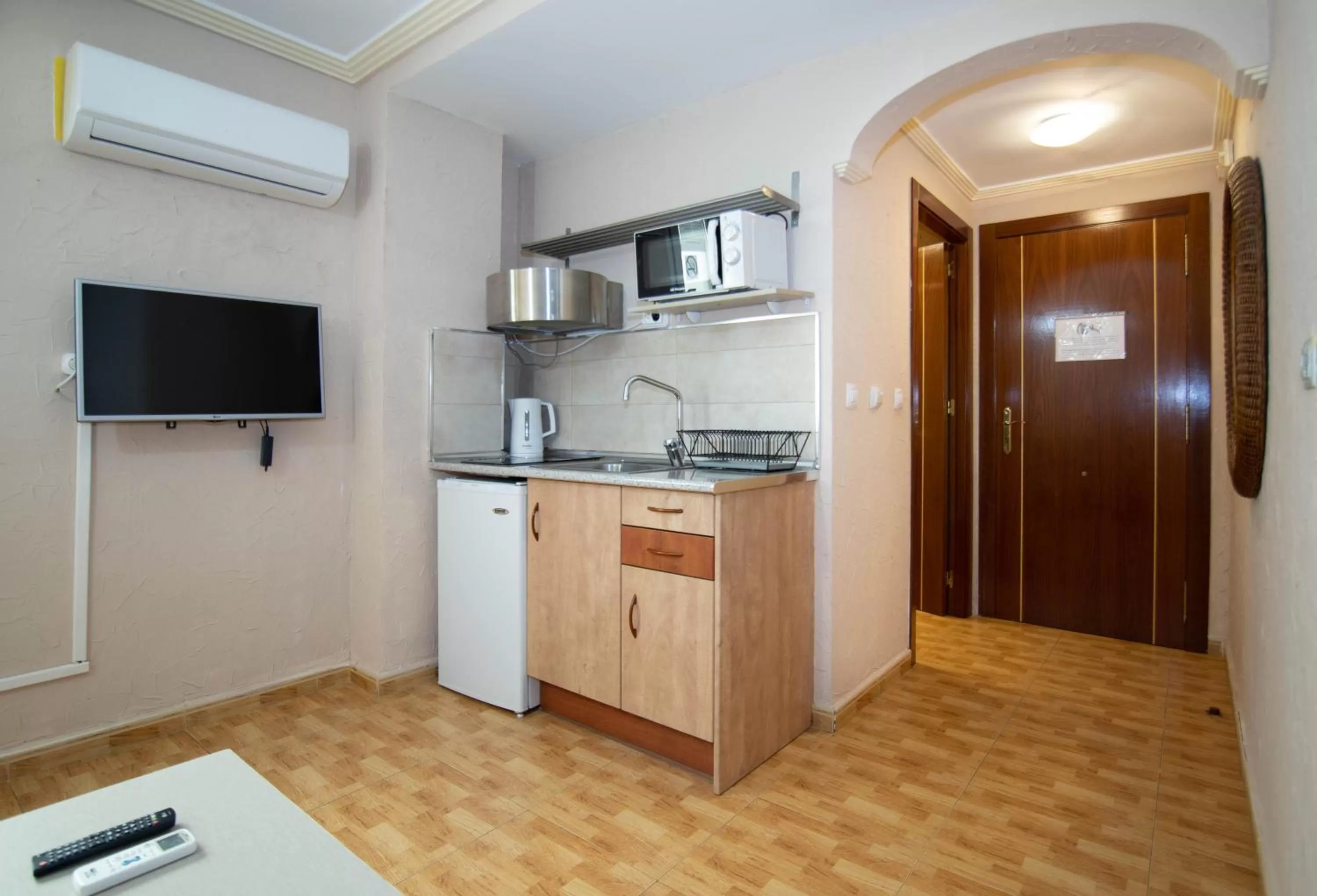 Kitchen or kitchenette in Unique Hotel Apartments
