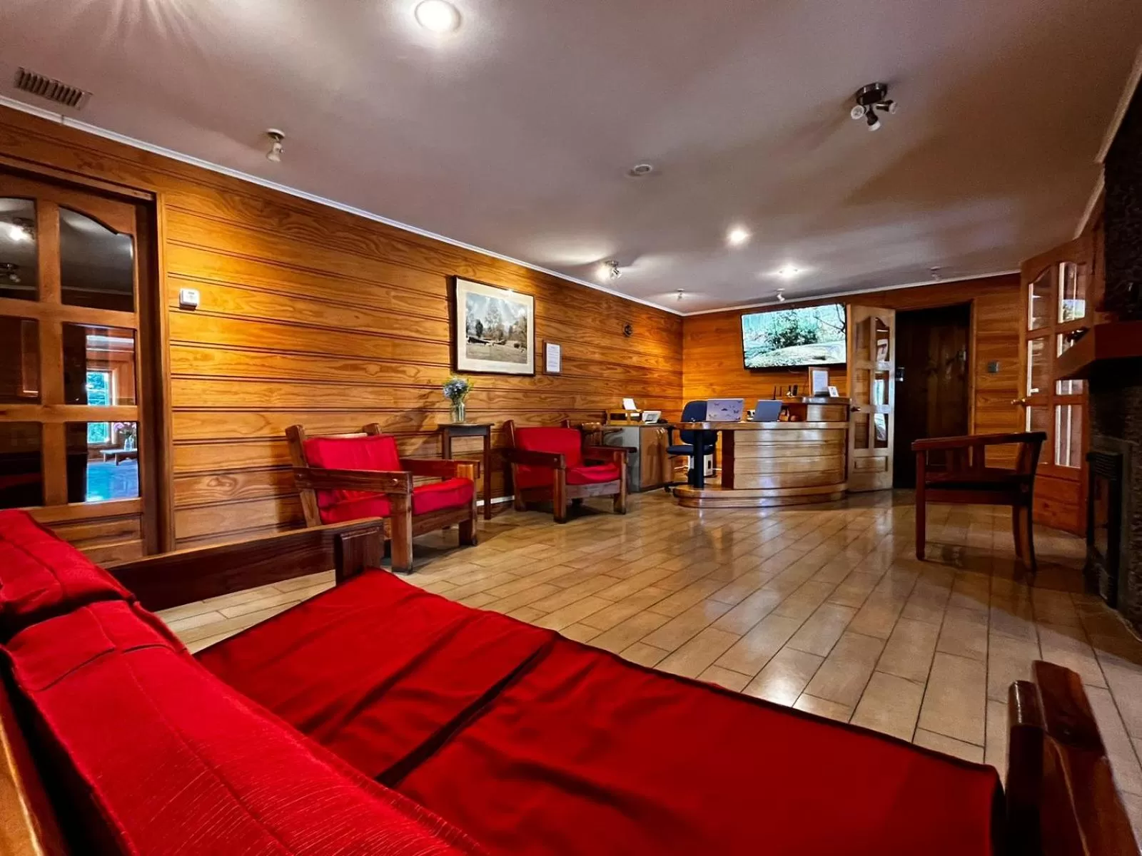 Hotel y Cabañas Villarrica