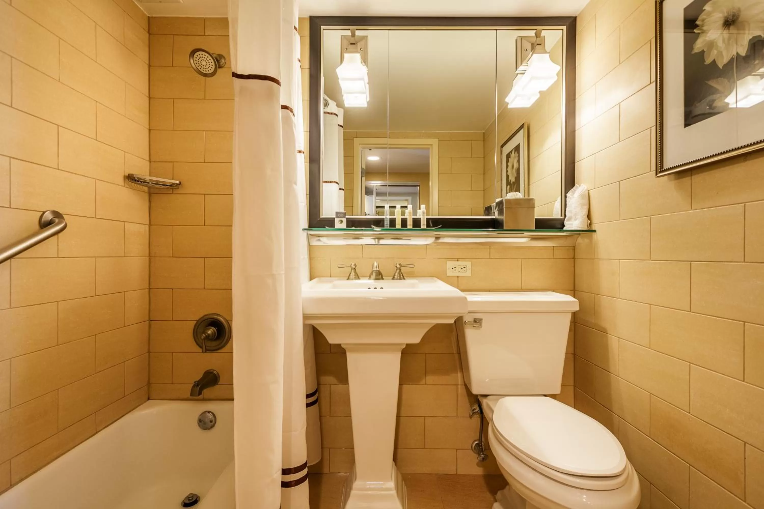 Double Room with Balcony in Sleepy Hollow Hotel