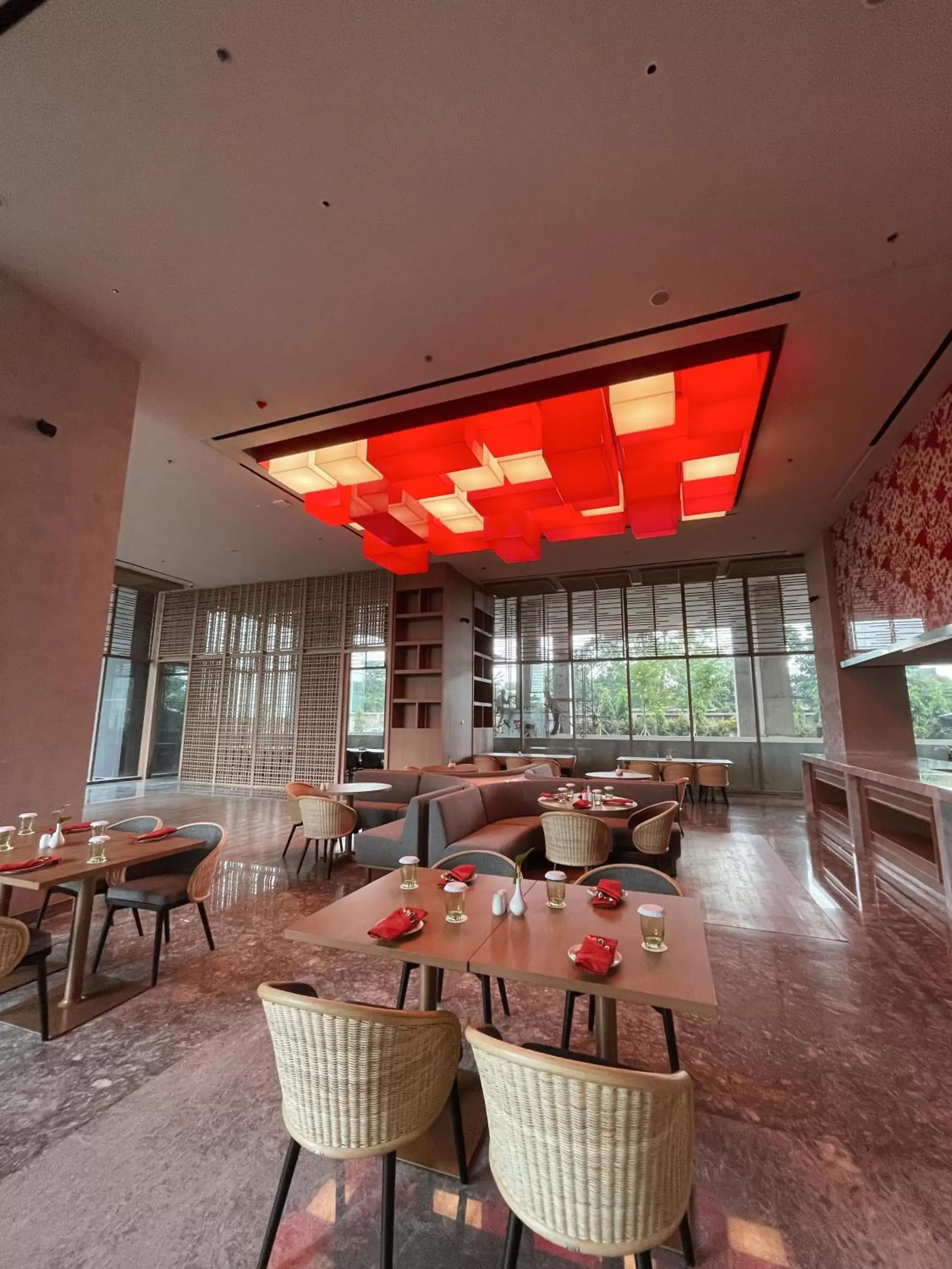 Restaurant/places to eat in Ra Suites Simatupang Restaurant/places to eat in Ra Suites Simatupang