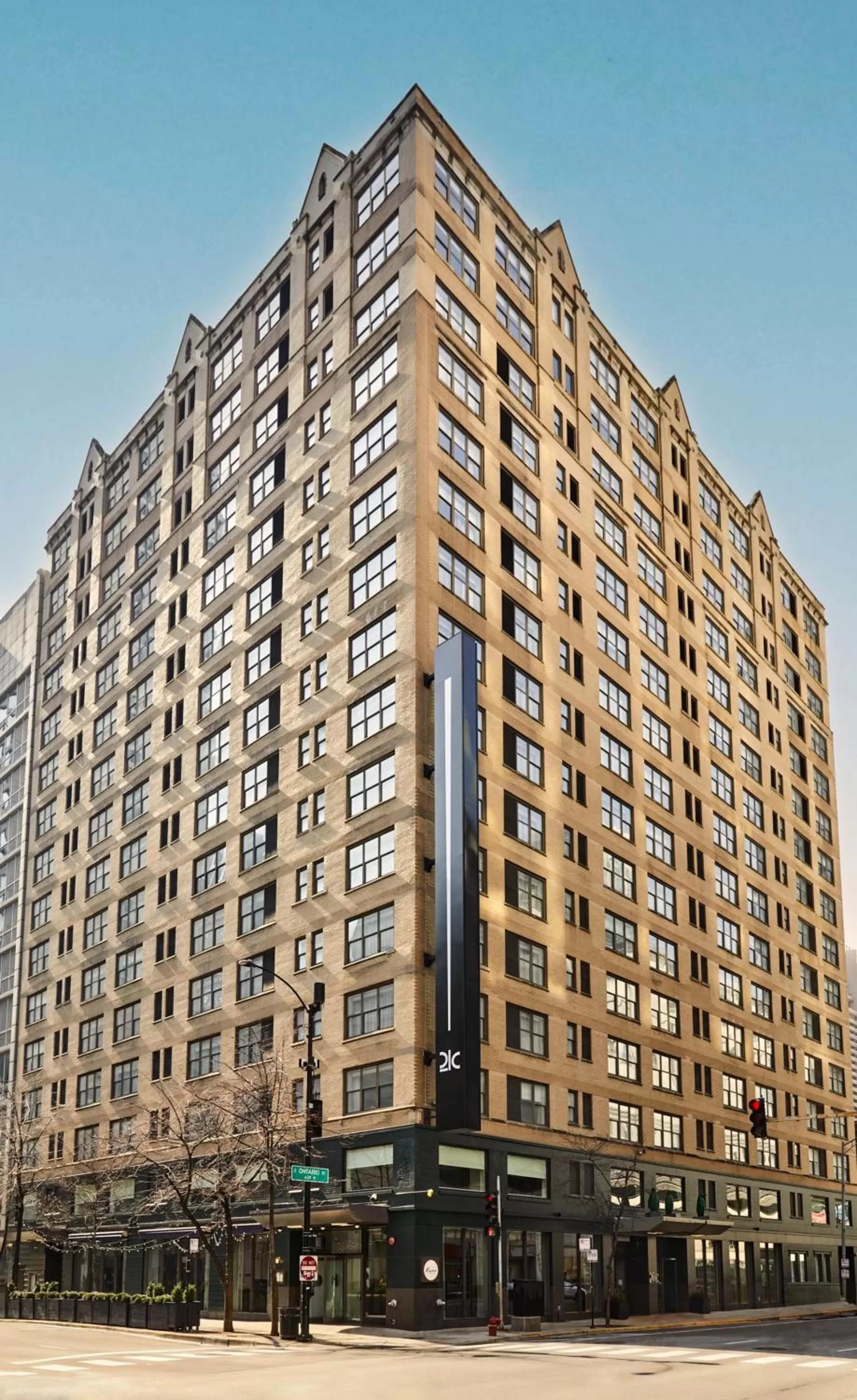 Property building in 21c Museum Hotel Chicago
