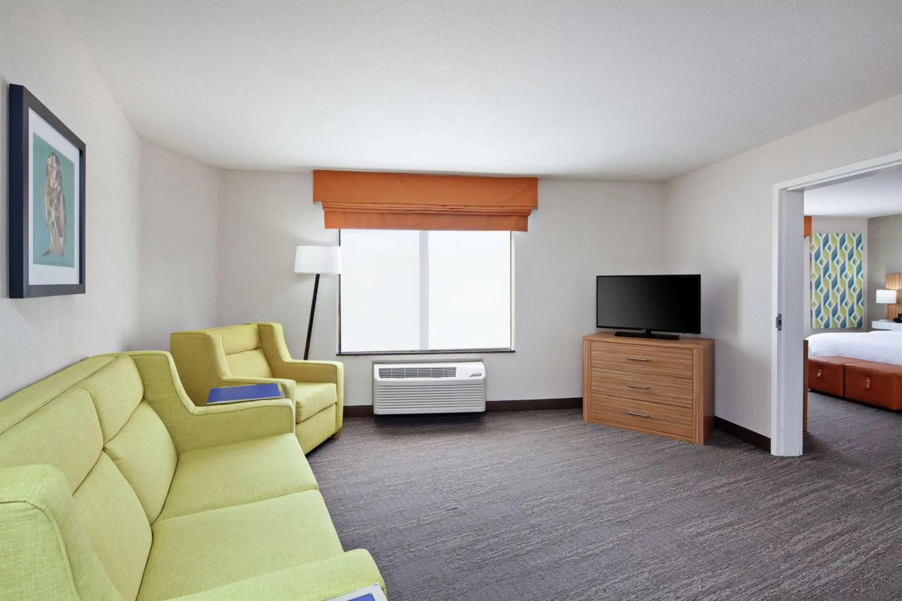 Living room, Seating Area in Hampton Inn & Suites Chino Hills