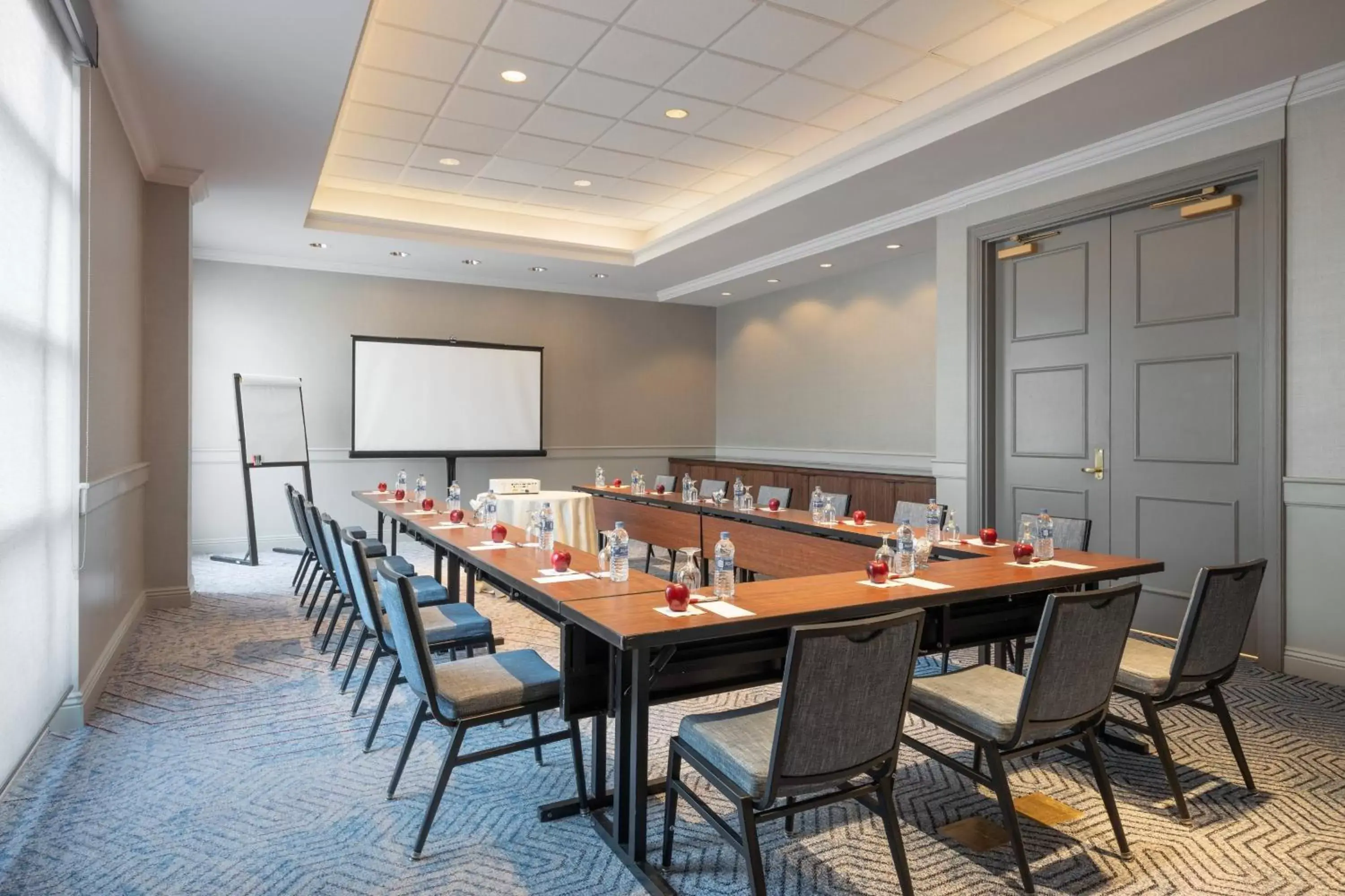 Meeting/conference room in Mystic Marriott Hotel and Spa