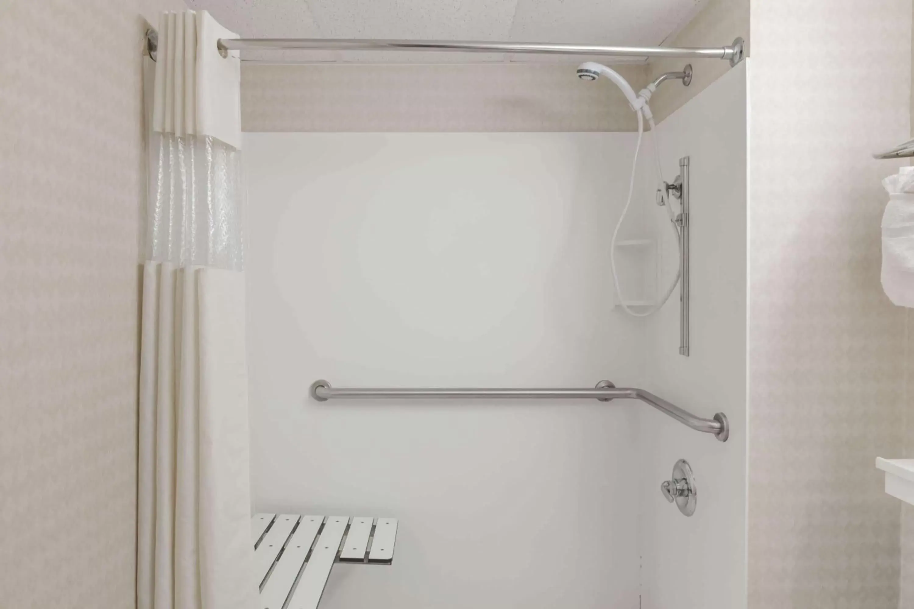 Shower, Bathroom in Travelodge Inn & Suites by Wyndham Albany