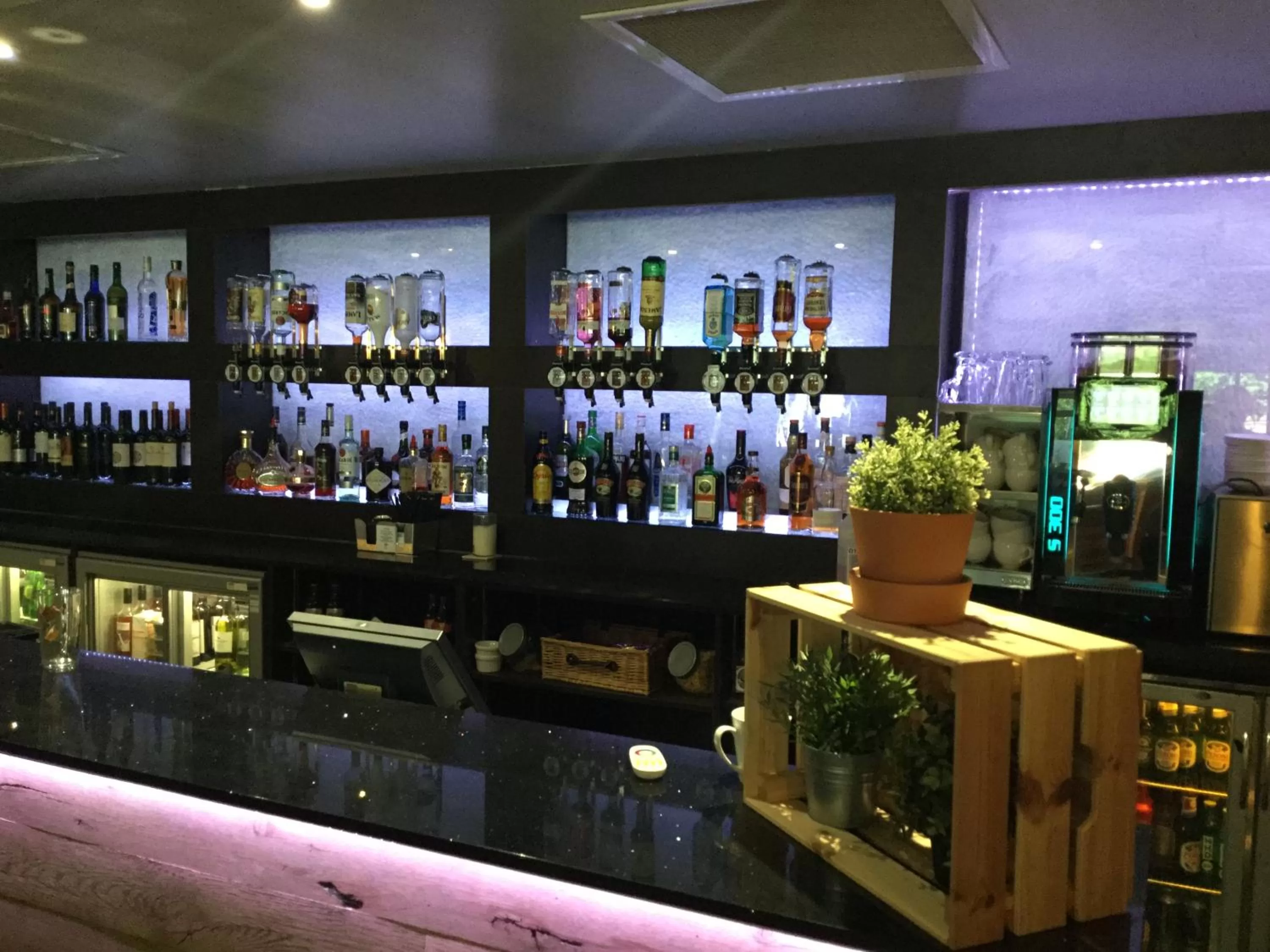 Lounge or bar in Novotel Manchester West