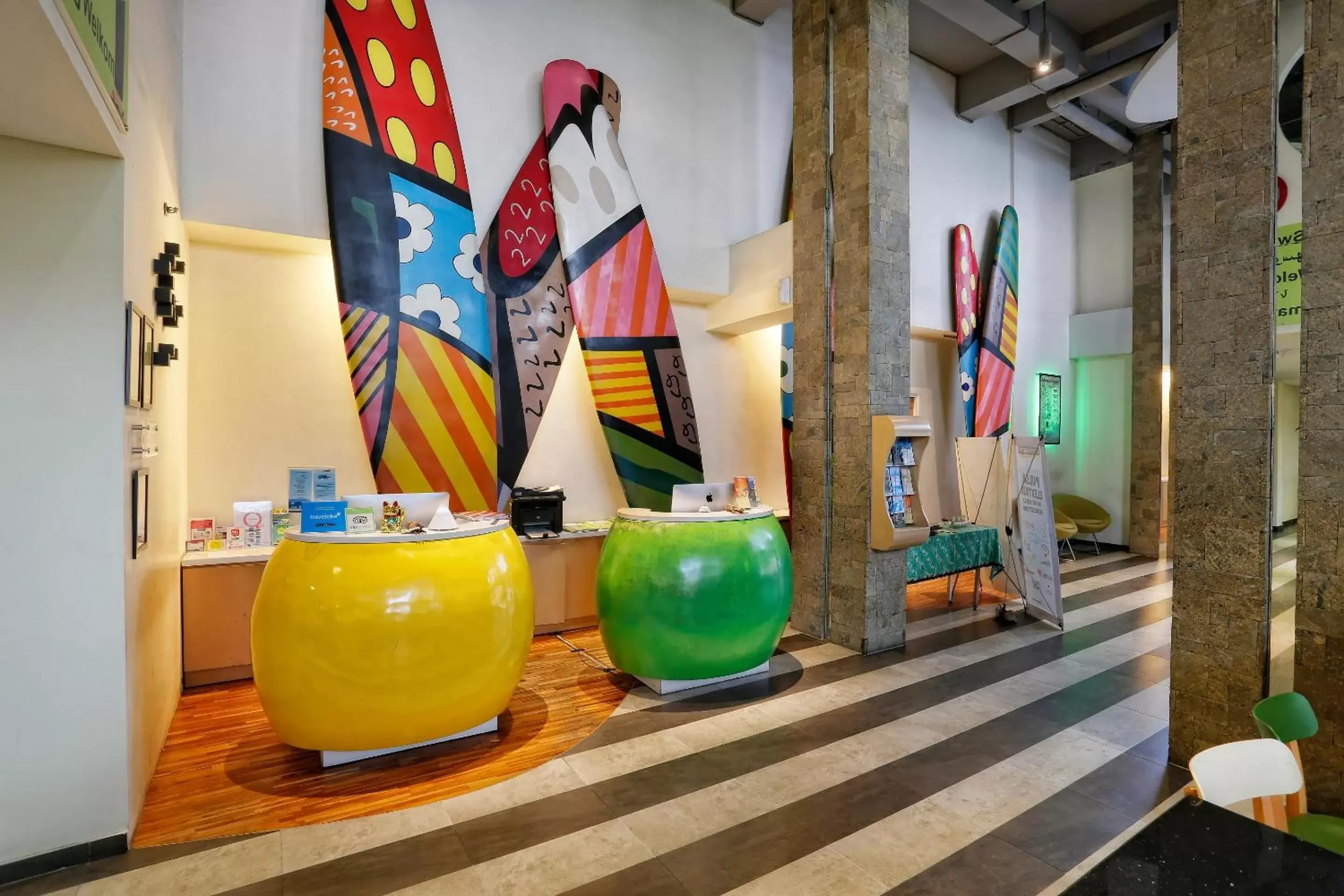 Lobby or reception in MaxOneHotels at Bukit Jimbaran Lobby or reception in MaxOneHotels at Bukit Jimbaran