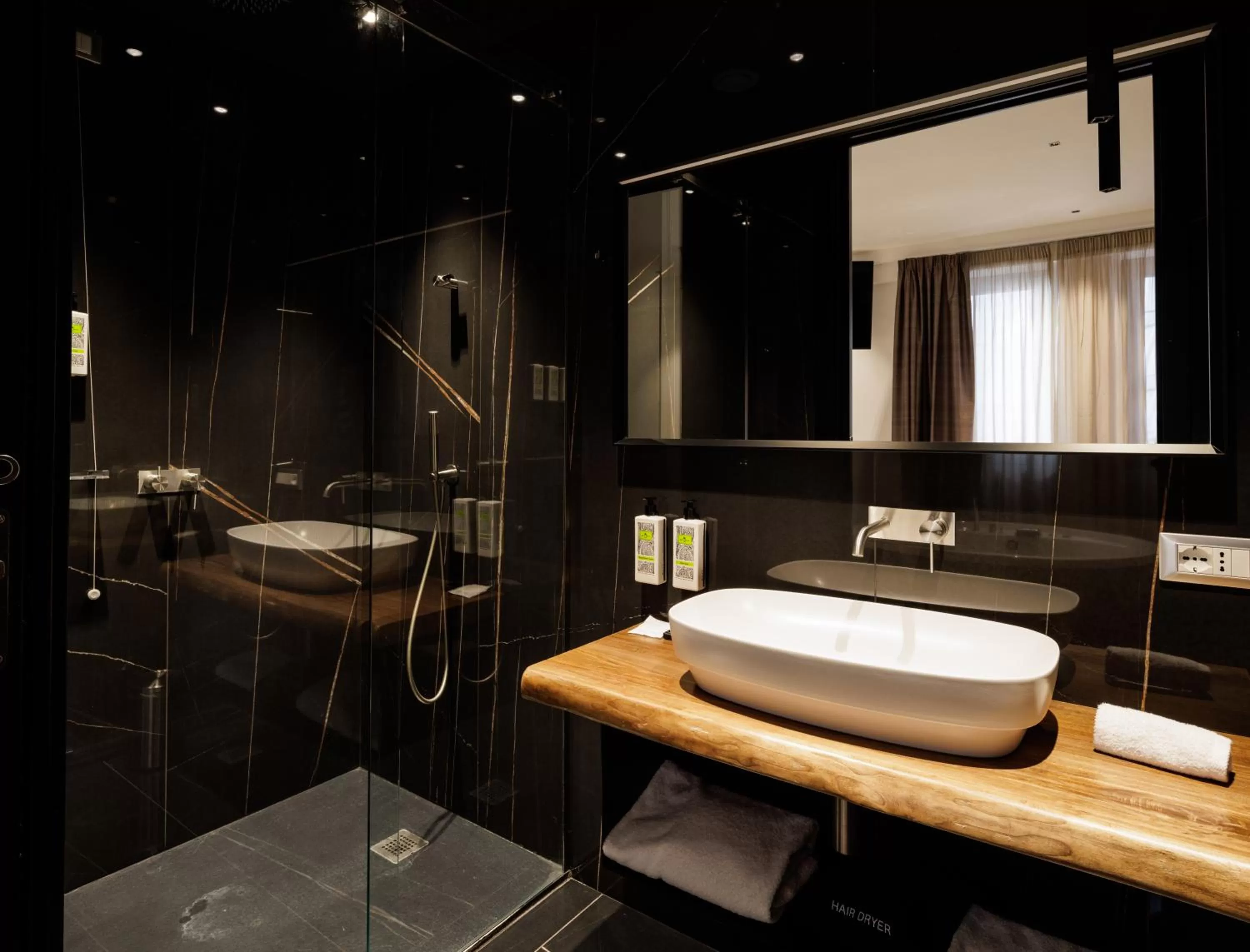 Junior Suite in The Corner Duomo Hotel