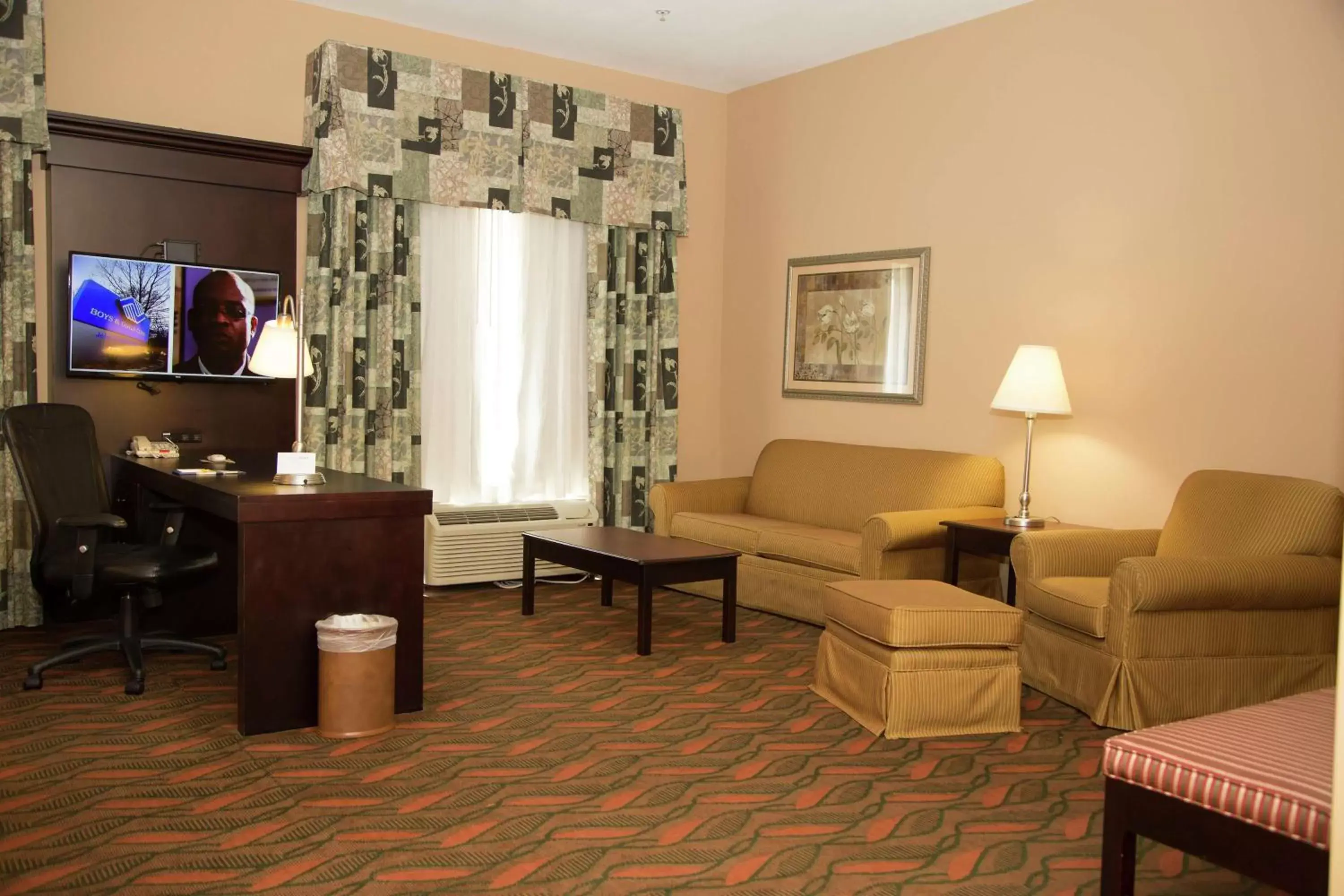 Bedroom, Seating Area in Hampton Inn & Suites Houston Rosenberg