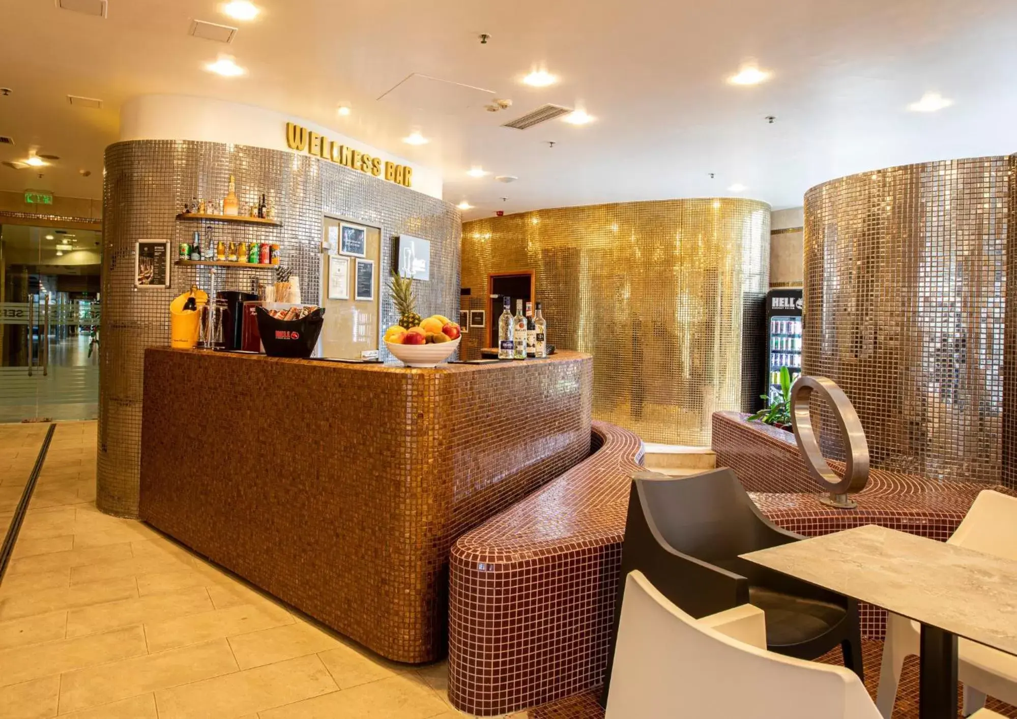 Spa and wellness centre/facilities, Lounge/Bar in Hotel Divinus