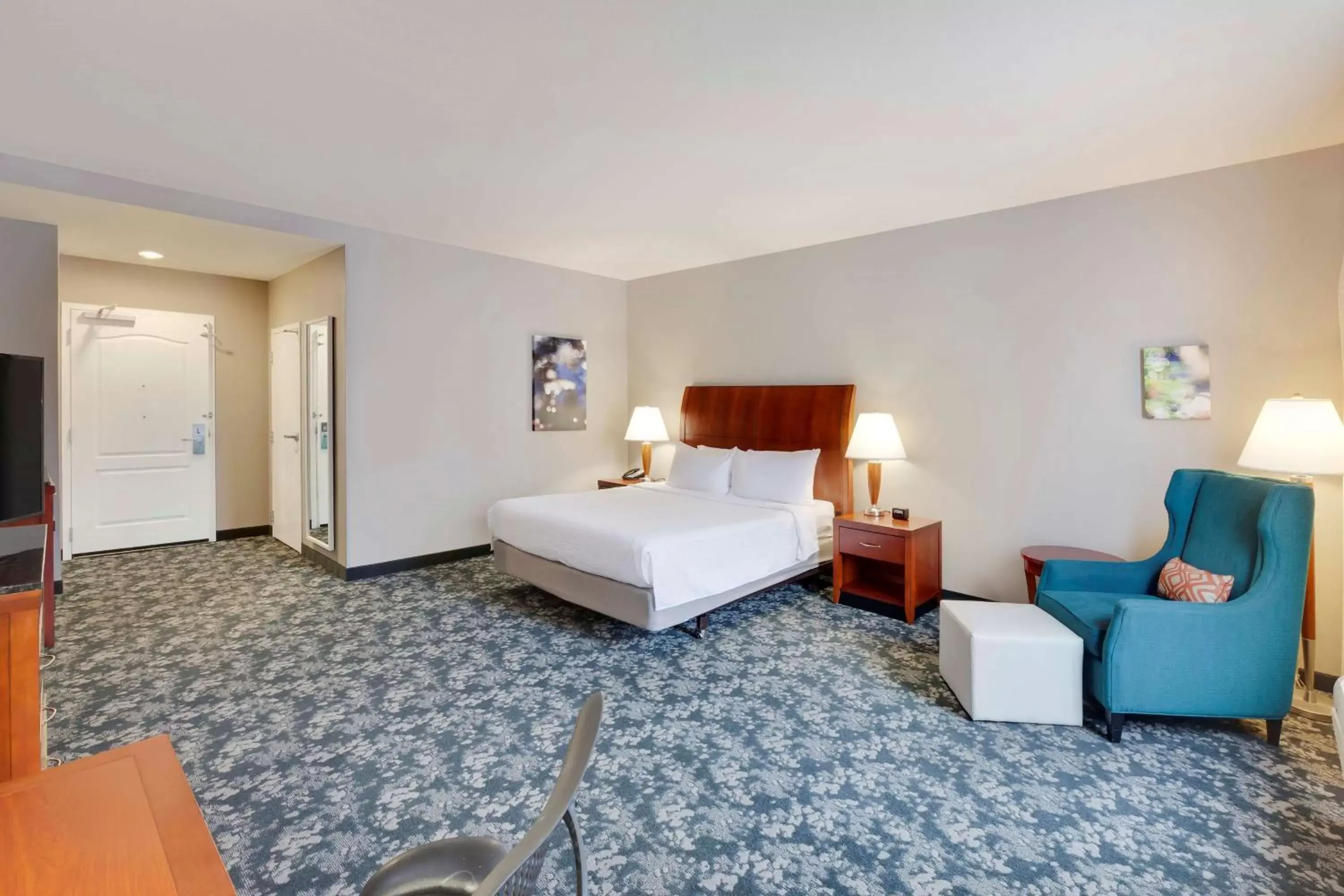Bedroom in Hilton Garden Inn Austin North