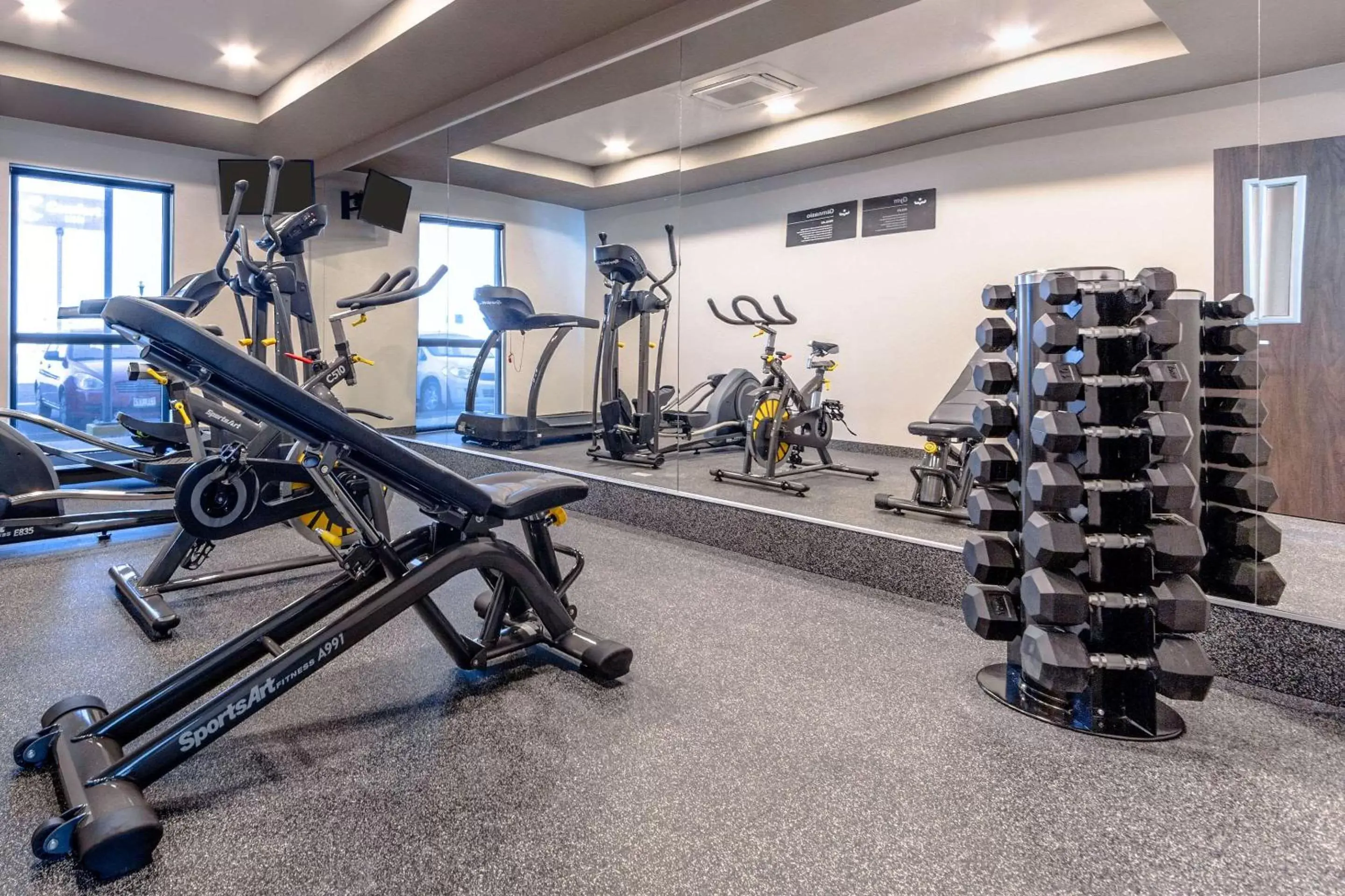 Fitness centre/facilities, Fitness Center/Facilities in Comfort Inn Delicias