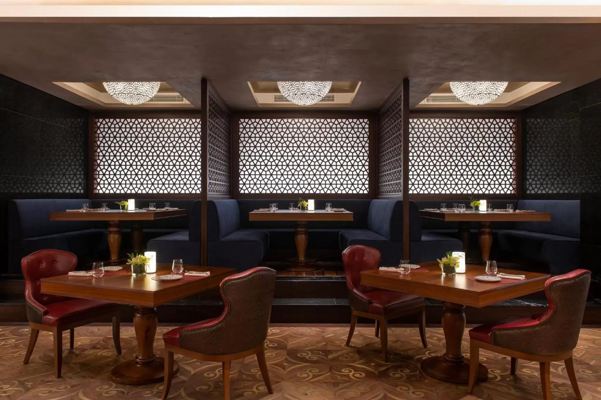 Restaurant/places to eat in Abesq Doha Hotel and Residences, an IHG Hotel Restaurant/places to eat in Abesq Doha Hotel and Residences, an IHG Hotel