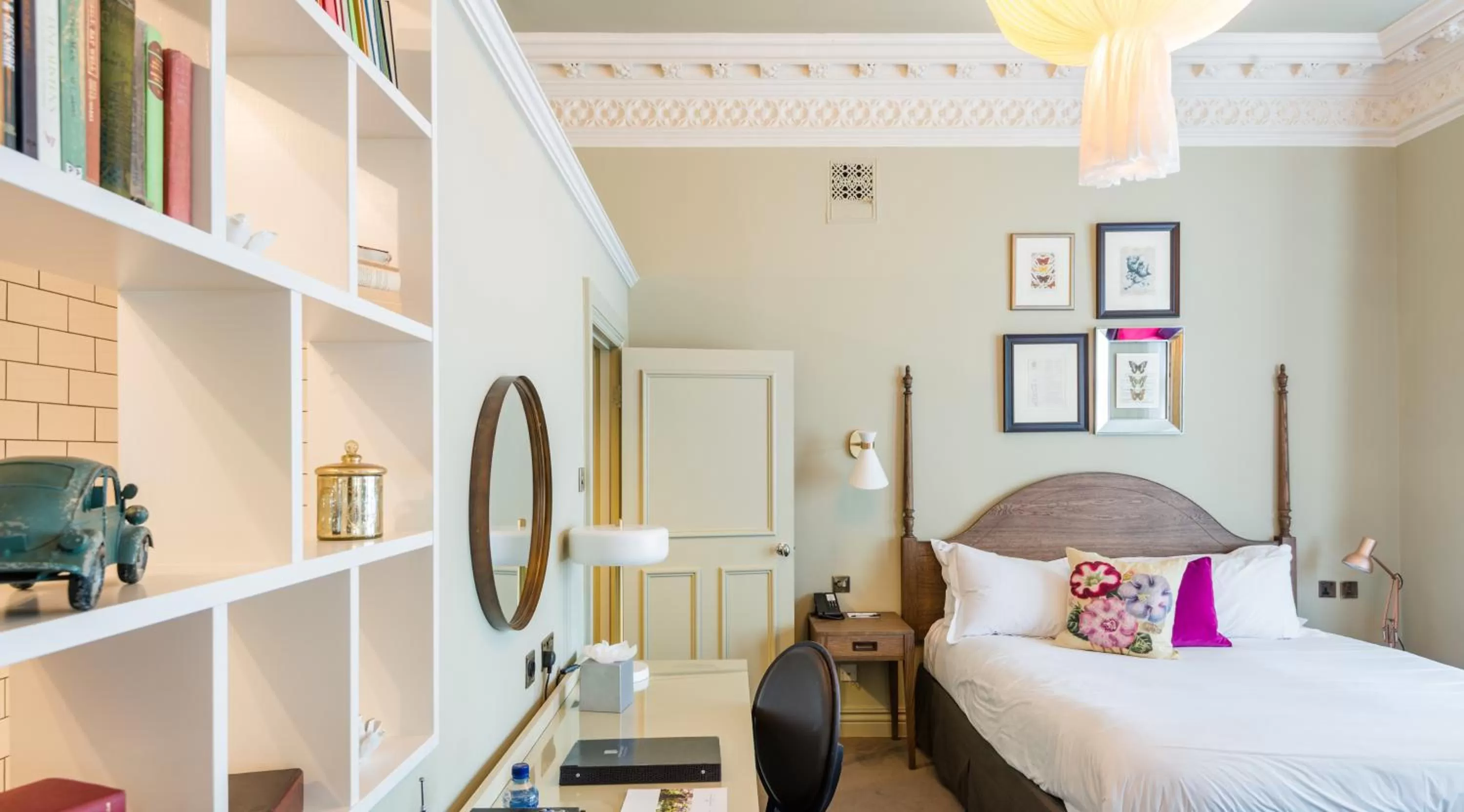 Bedroom, Bed in Didsbury House Hotel