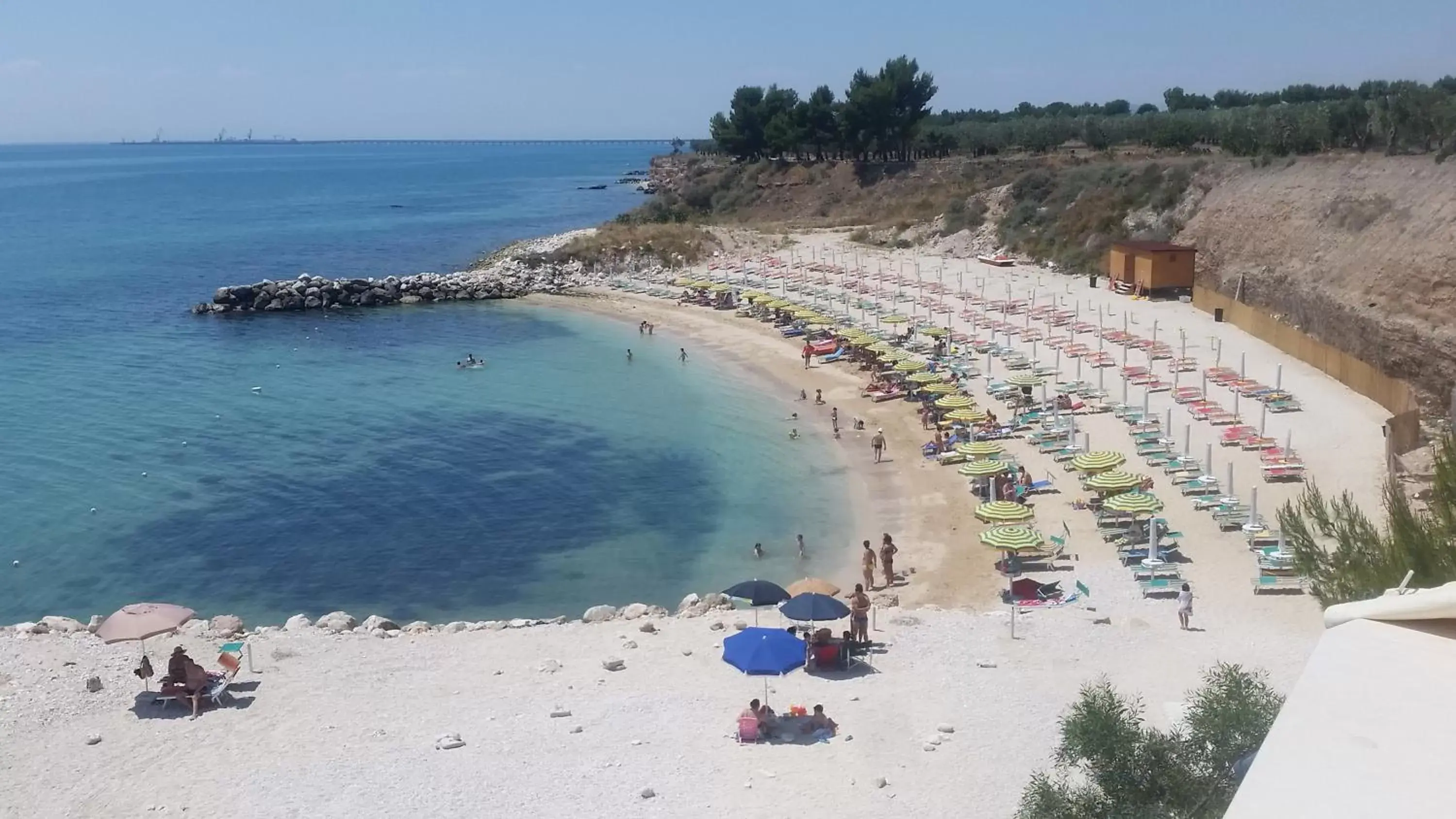 Beach in Hotel Leon - Ristorante Al Cavallino Rosso