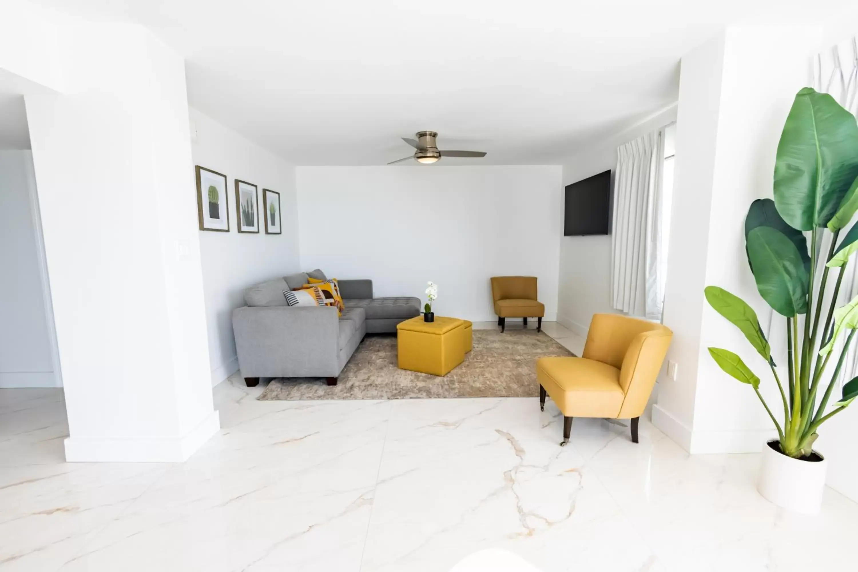 Living room in Grande Beach Resort Living room in Grande Beach Resort