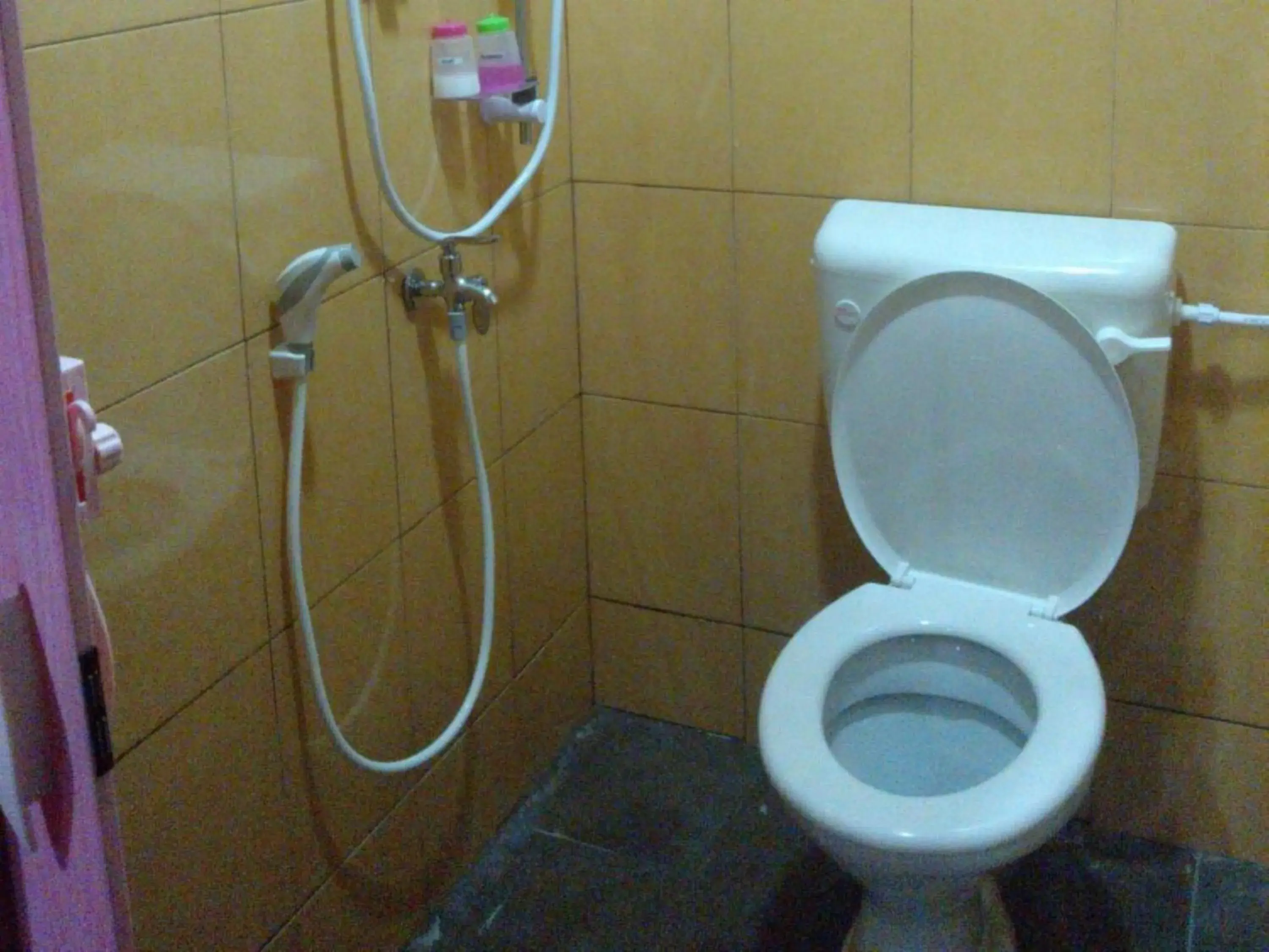 Bathroom in Hijrah Hotel