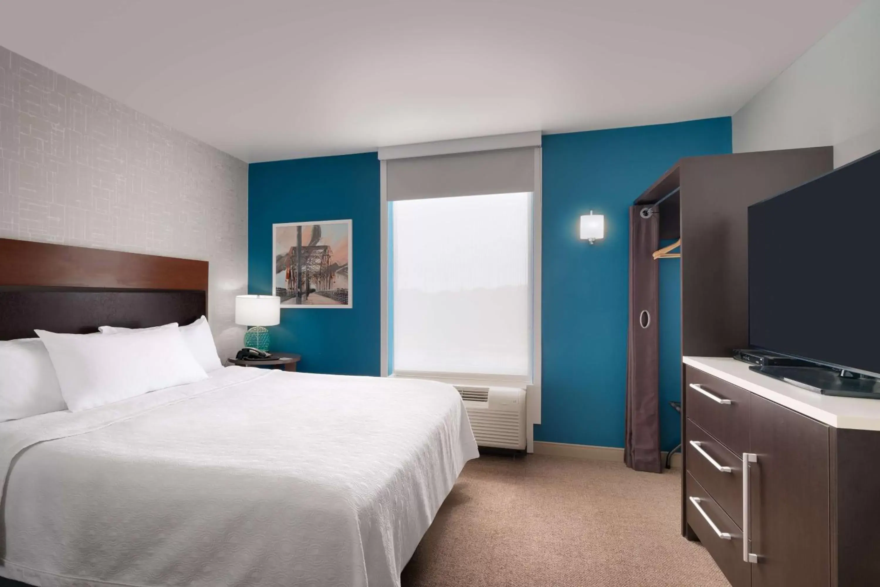 Bed in Home2 Suites by Hilton Houston/Katy