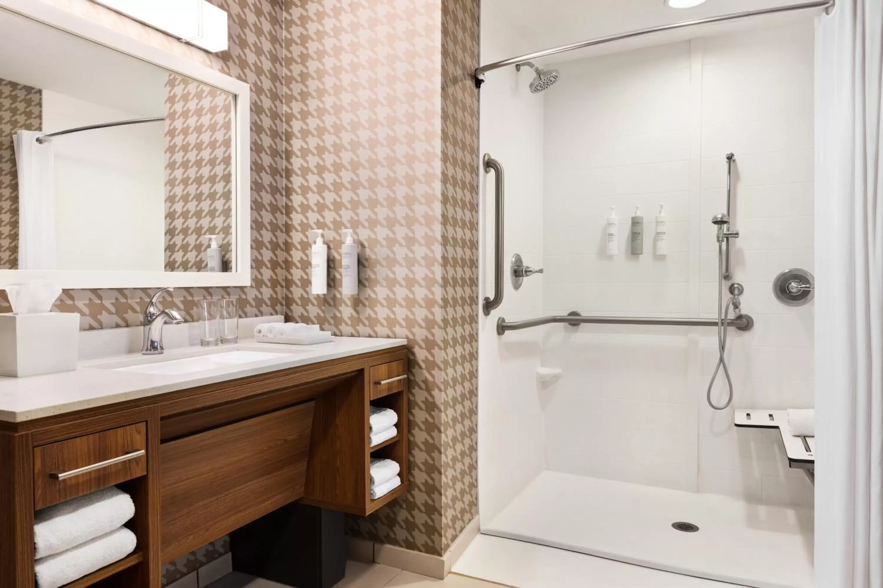 Bathroom in Home2 Suites by Hilton Lubbock