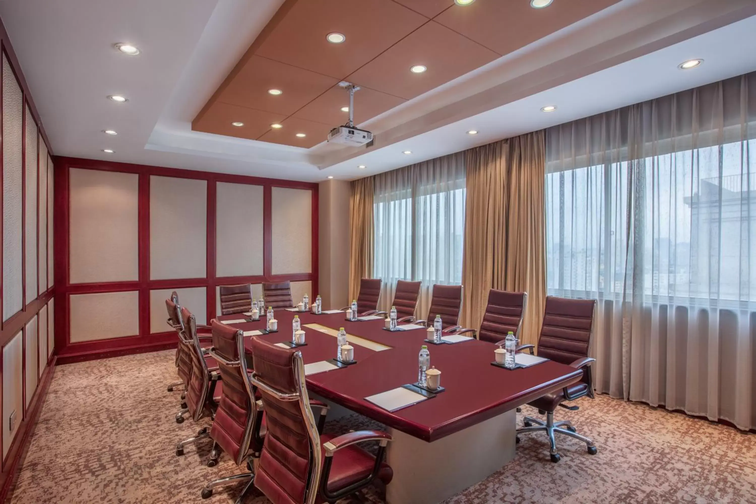 Meeting/conference room in Crowne Plaza City Center Ningbo, an IHG Hotel - Near Ningbo Railway Station