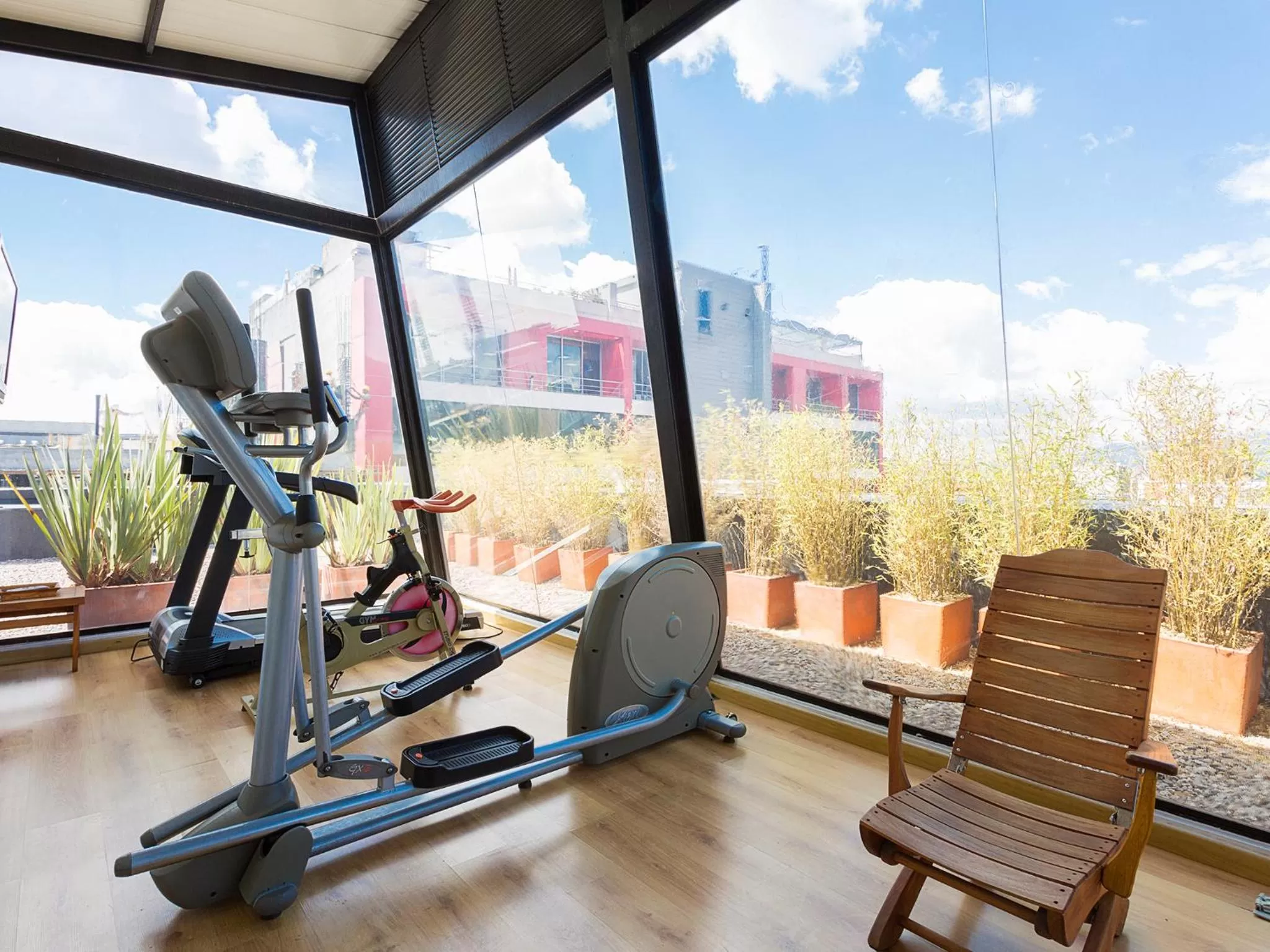 Fitness centre/facilities in Hotel bh Parque 93
