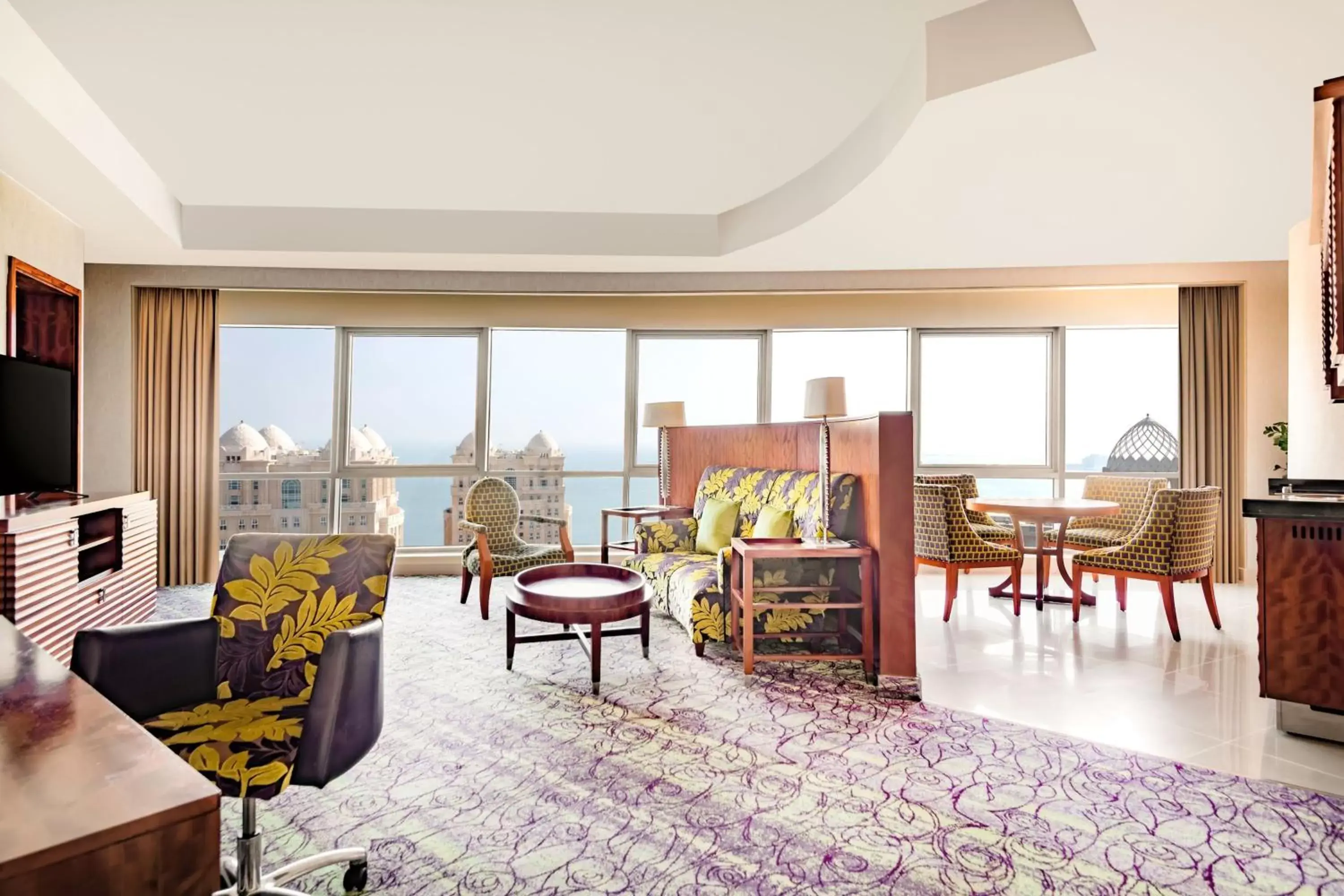 Living room in Qabila Westbay Hotel by Marriott