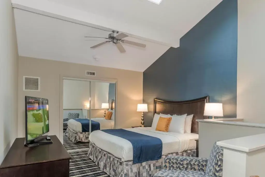 TV and multimedia, Bed in Rockport Inn and Suites