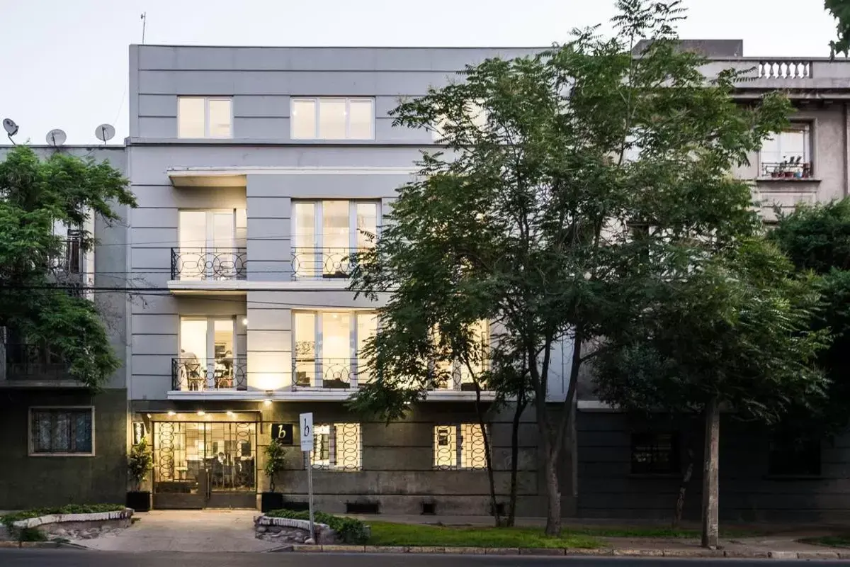 Facade/entrance, Property Building in Apart Hotel B