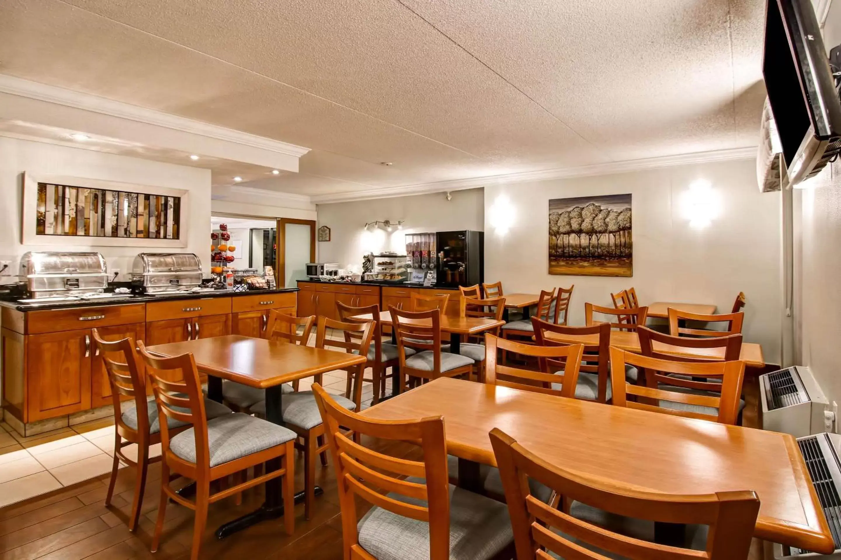 Restaurant/Places to Eat in Quality Inn - Kitchener