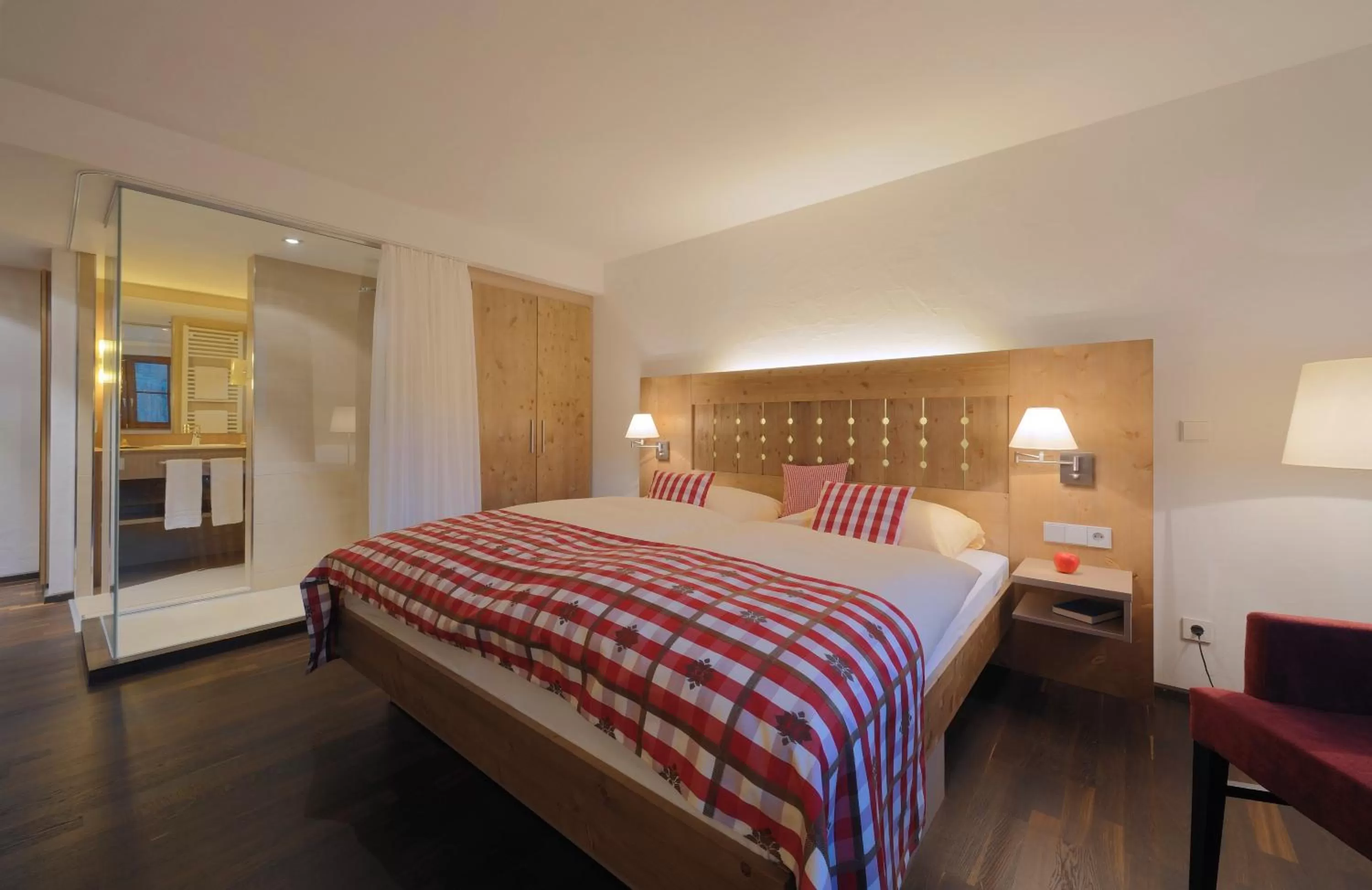 Photo of the whole room, Bed in Alemannenhof - Boutique Hotel am Titisee