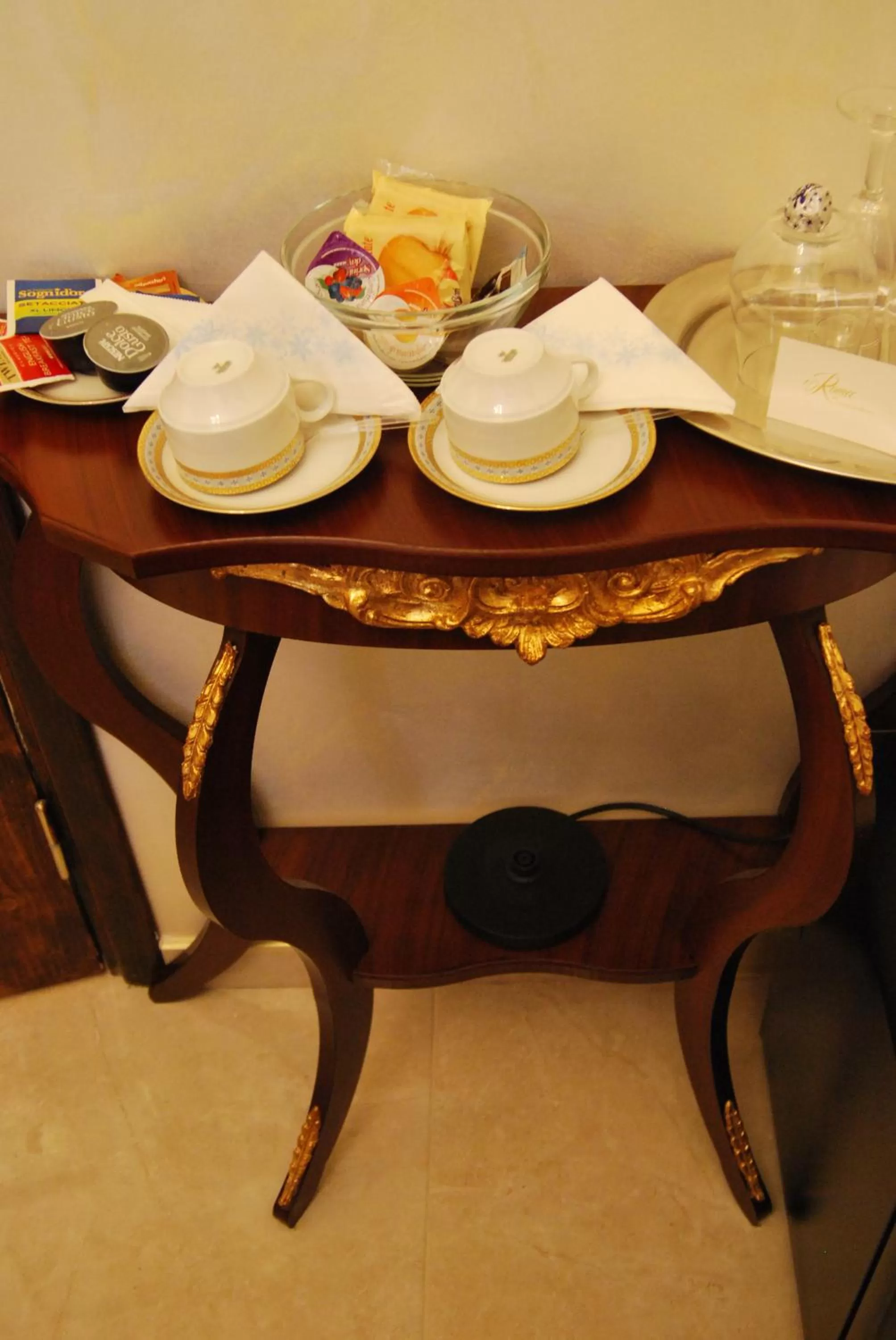 Decorative detail in B&B Roma Royal Residence