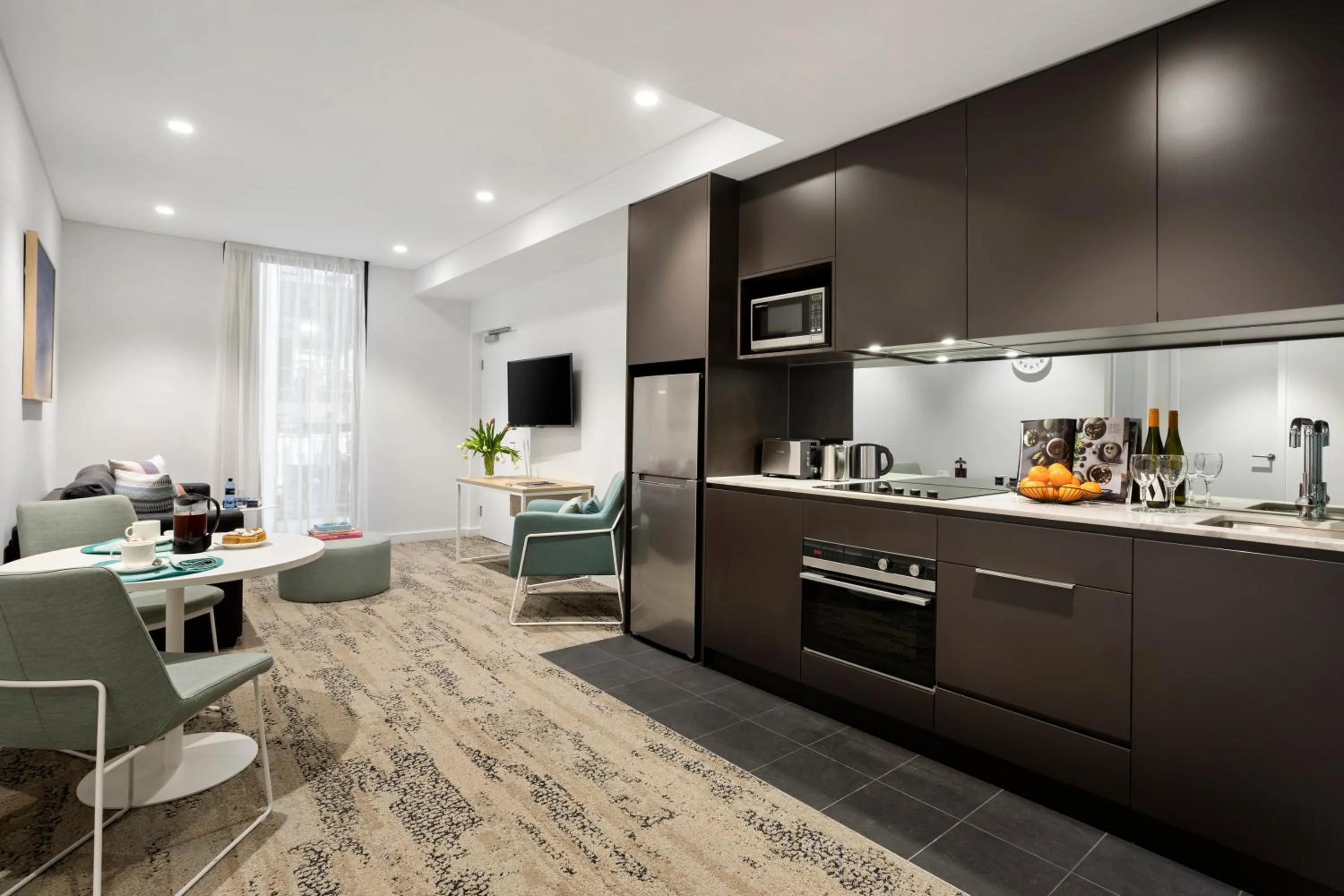 Coffee/tea facilities in Quest North Sydney