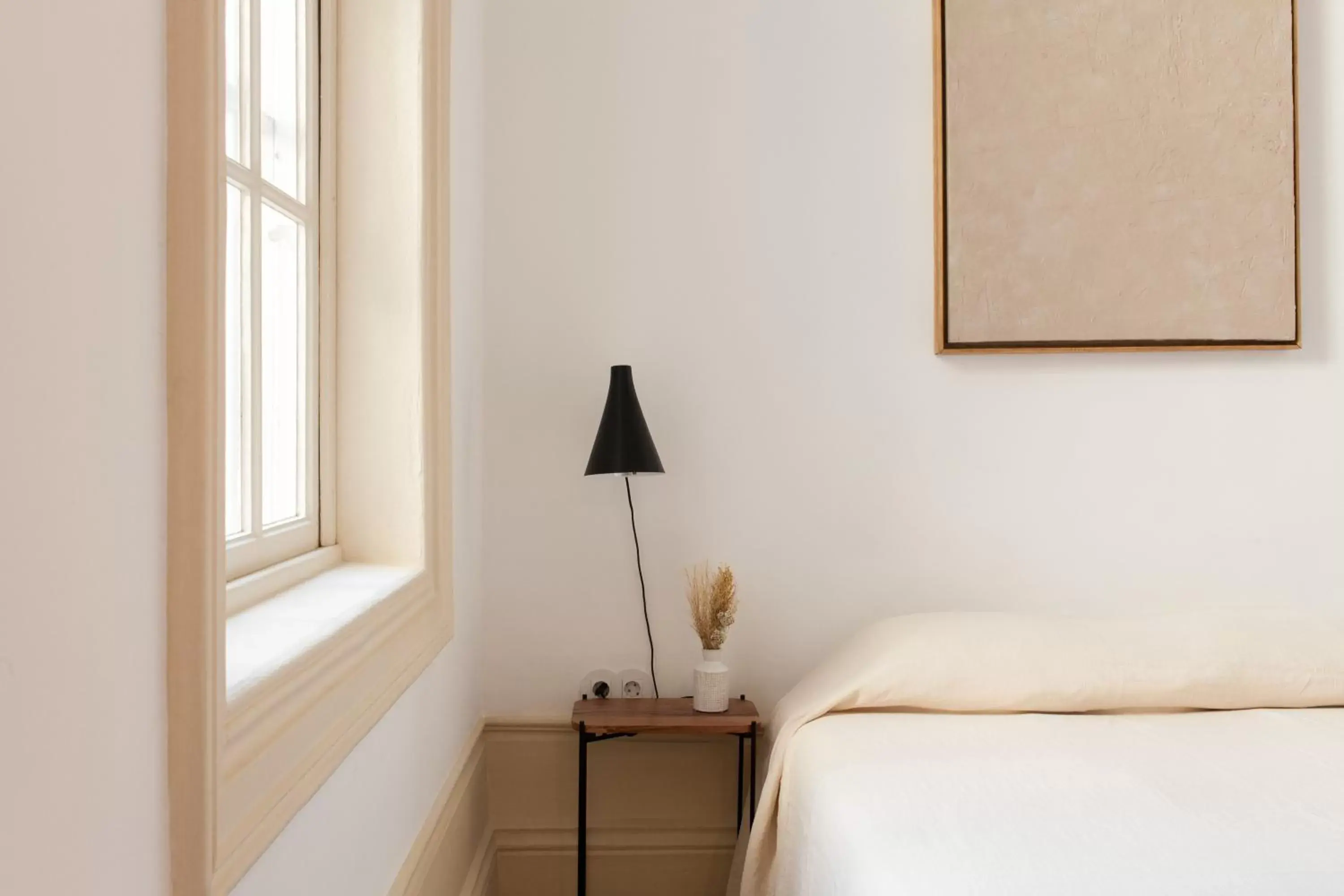 Bedroom, Bed in Alameda Suites @ Porto River