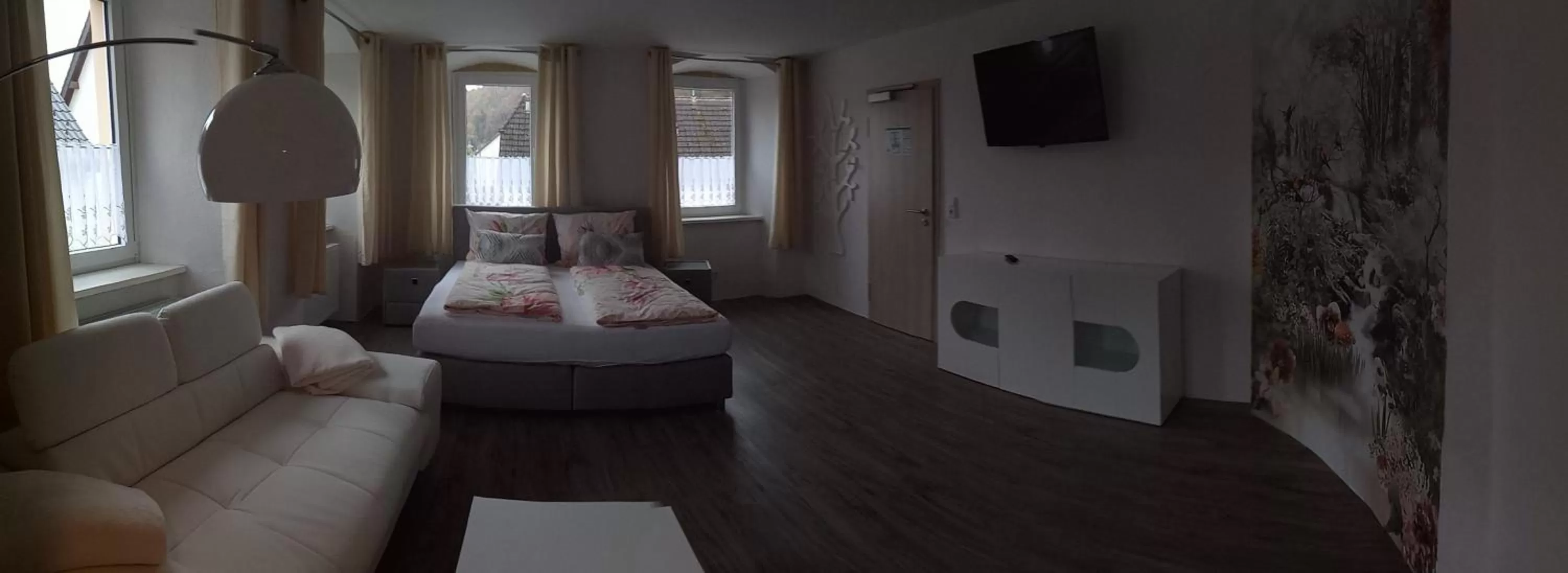 Living room, Bed in Gästehaus - Café Frank