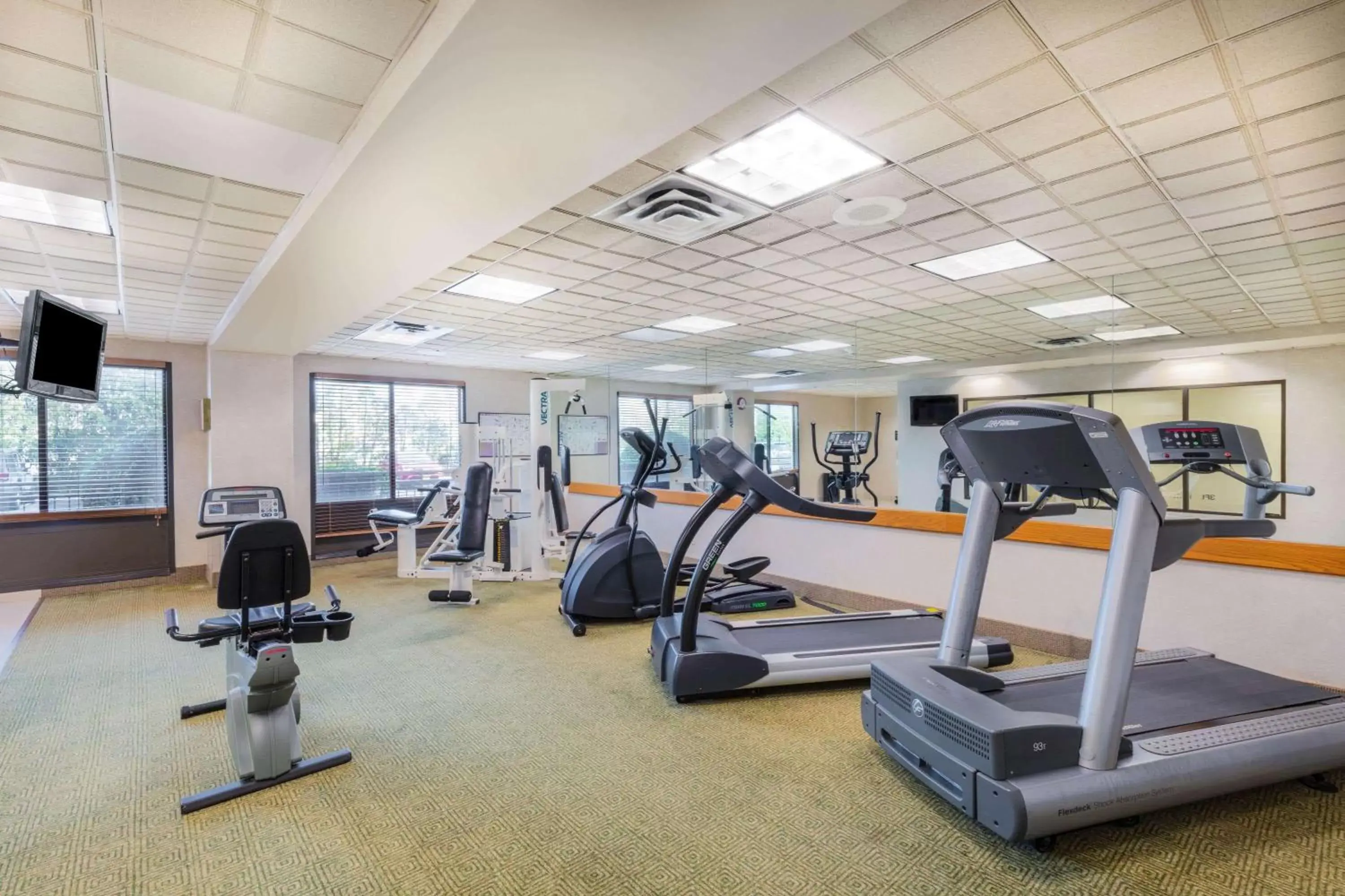 Fitness centre/facilities, Fitness Center/Facilities in La Quinta by Wyndham Garden City