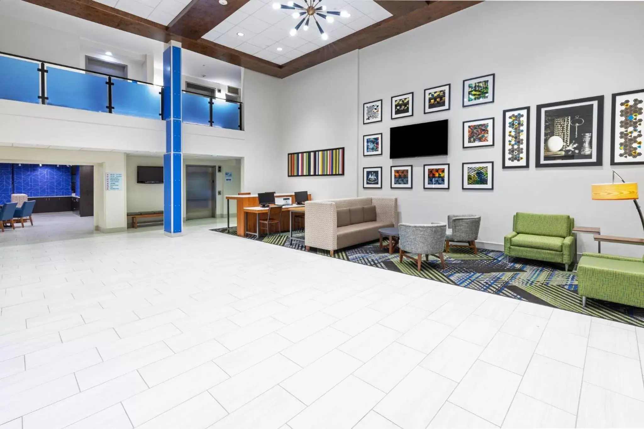 Property building in Holiday Inn Express & Suites Sulphur - Lake Charles by IHG Property building in Holiday Inn Express & Suites Sulphur - Lake Charles by IHG