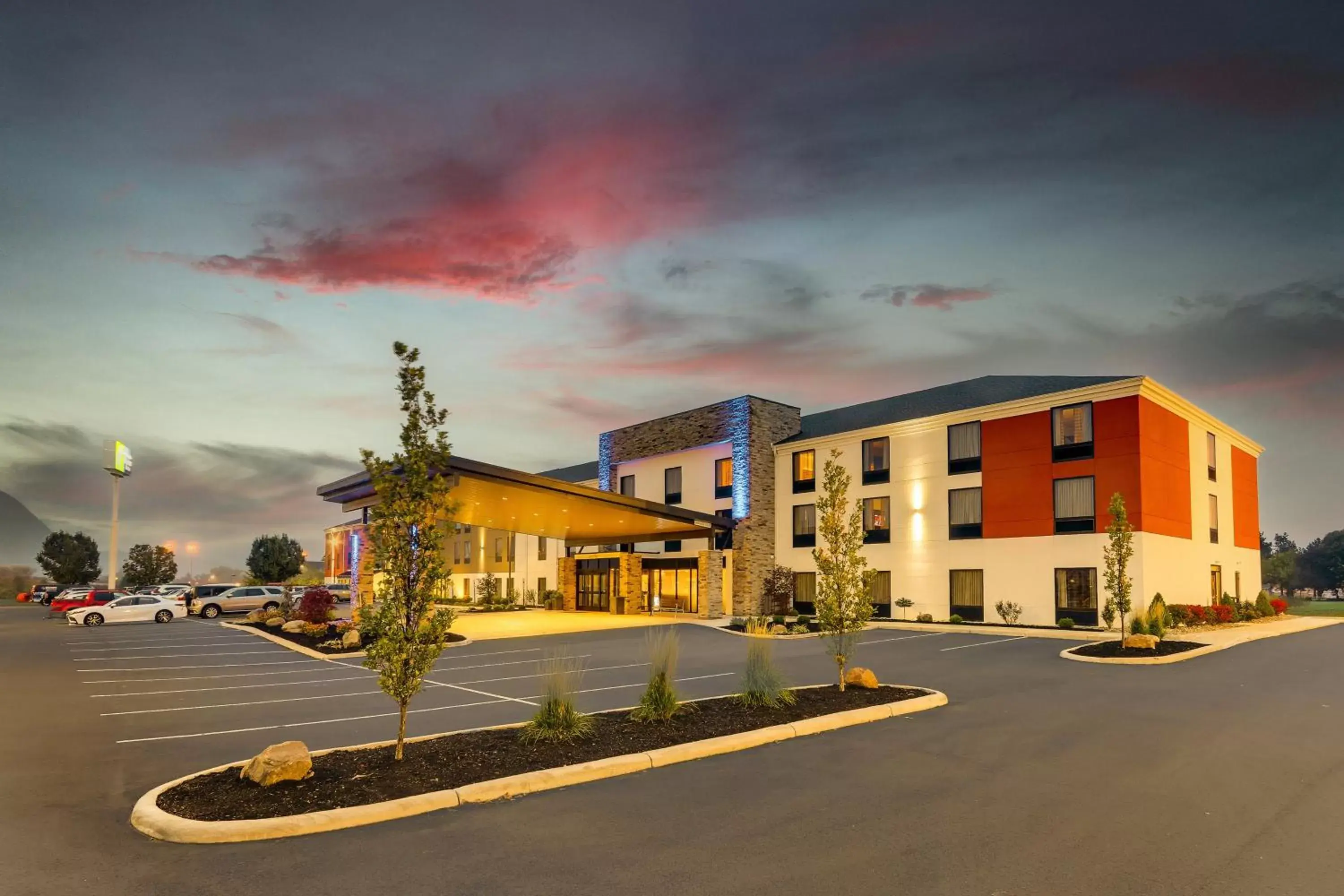 Property Building in Holiday Inn Express & Suites Troy, an IHG Hotel