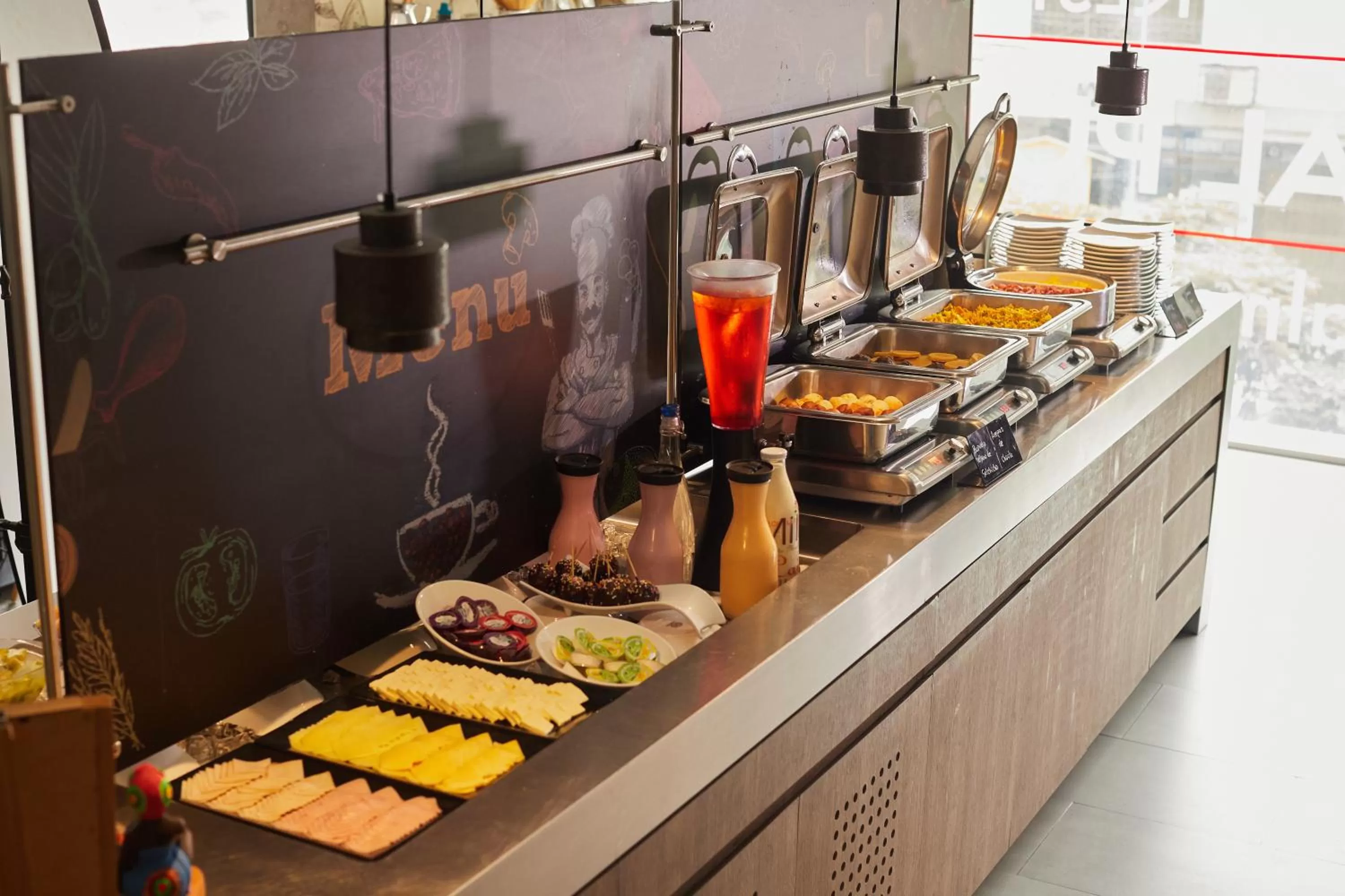 Breakfast in Hotel Ibis Cali Granada