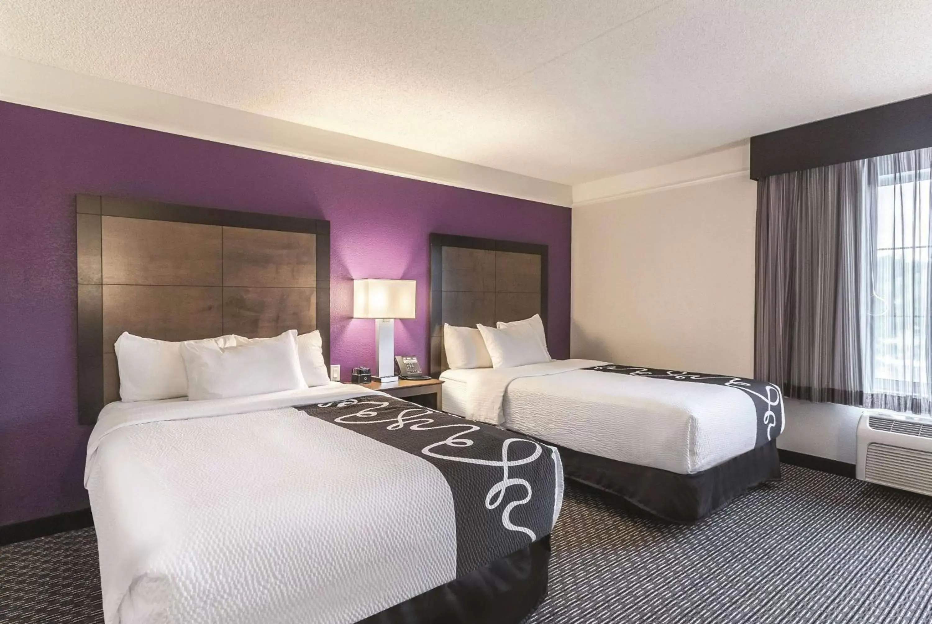 Photo of the whole room, Bed in La Quinta by Wyndham Grand Junction Airport