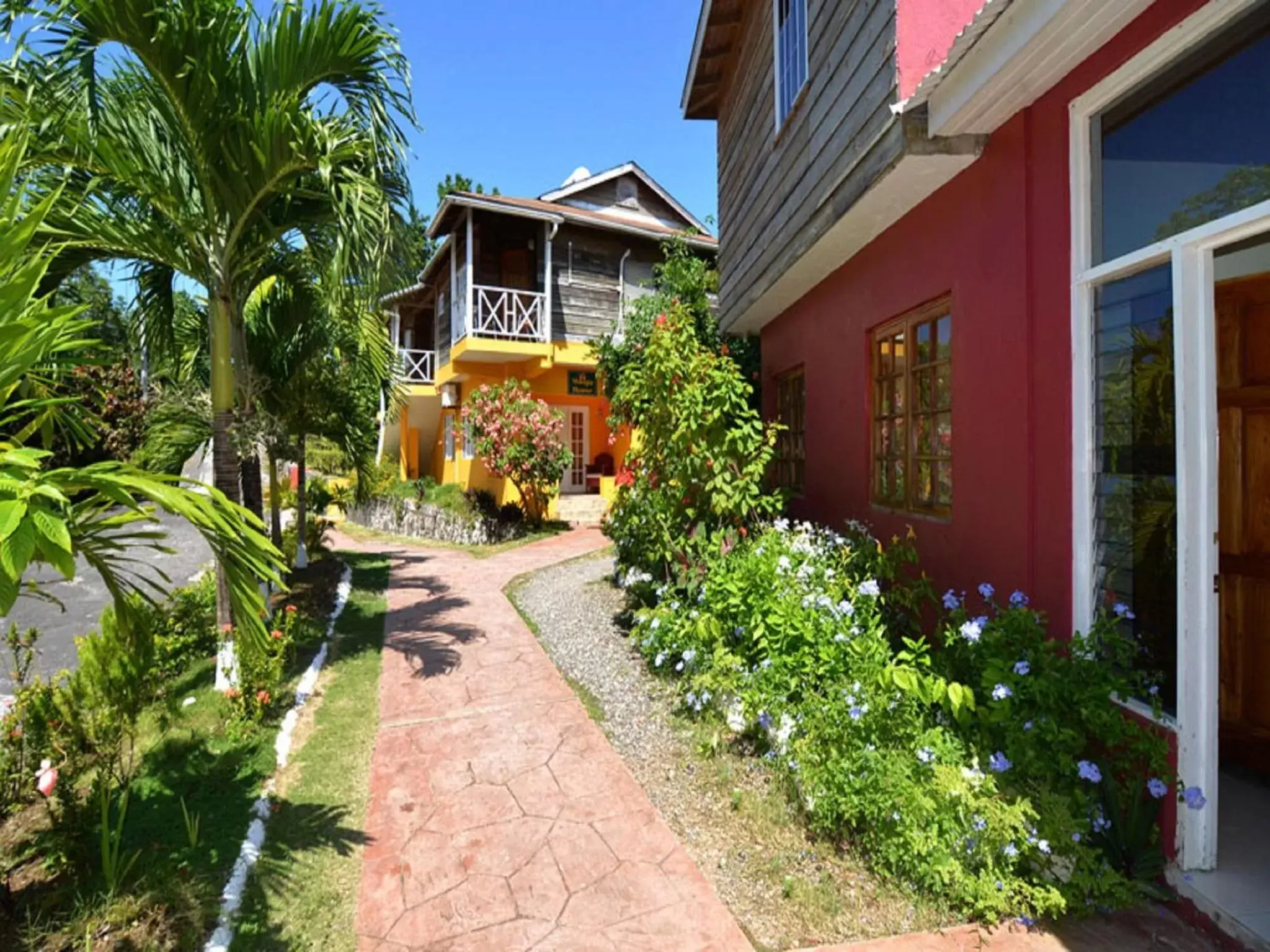 Garden, Patio/Outdoor Area in Bay View Eco Resort & Spa