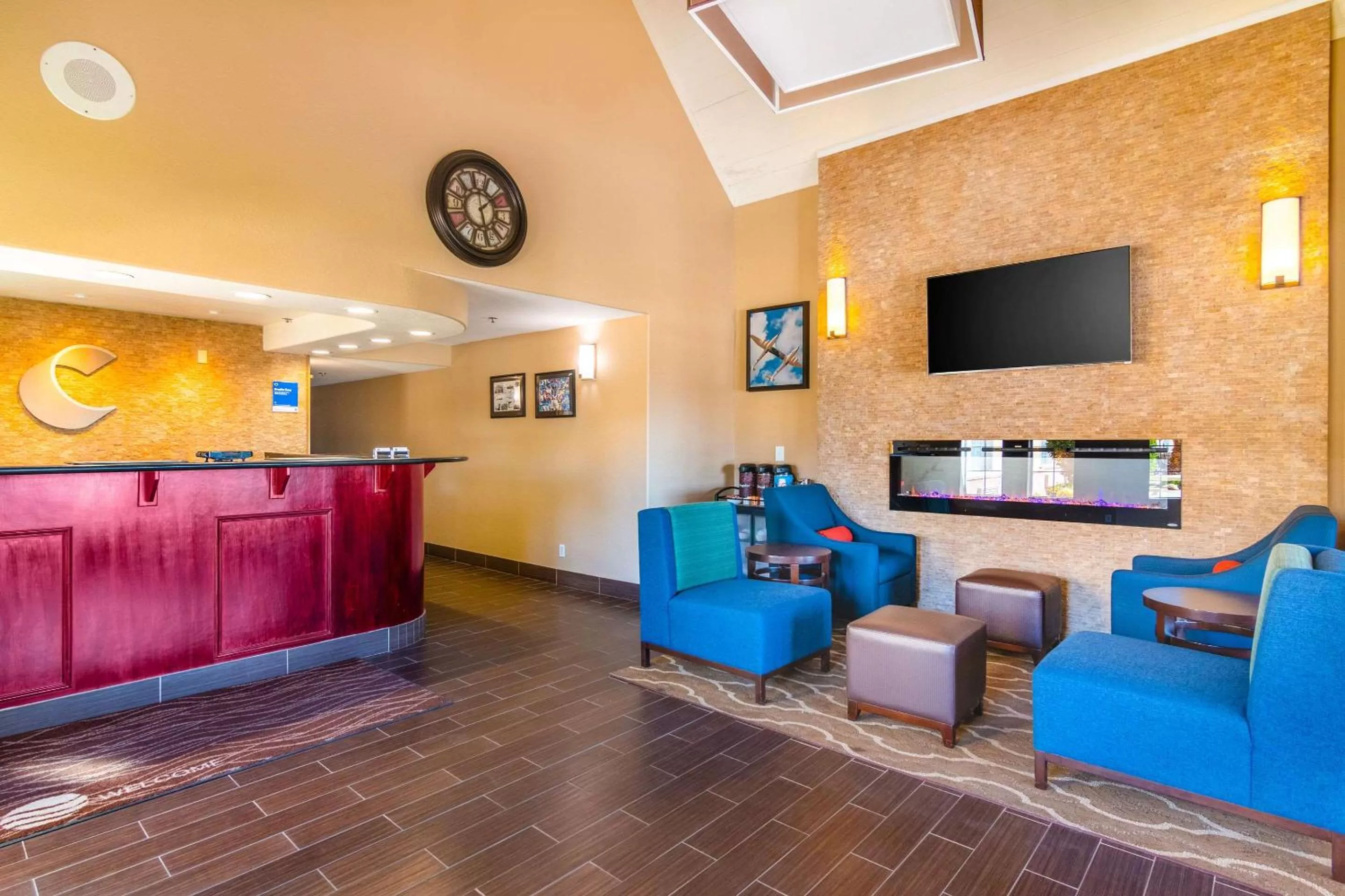 Lobby or reception in Comfort Inn & Suites
