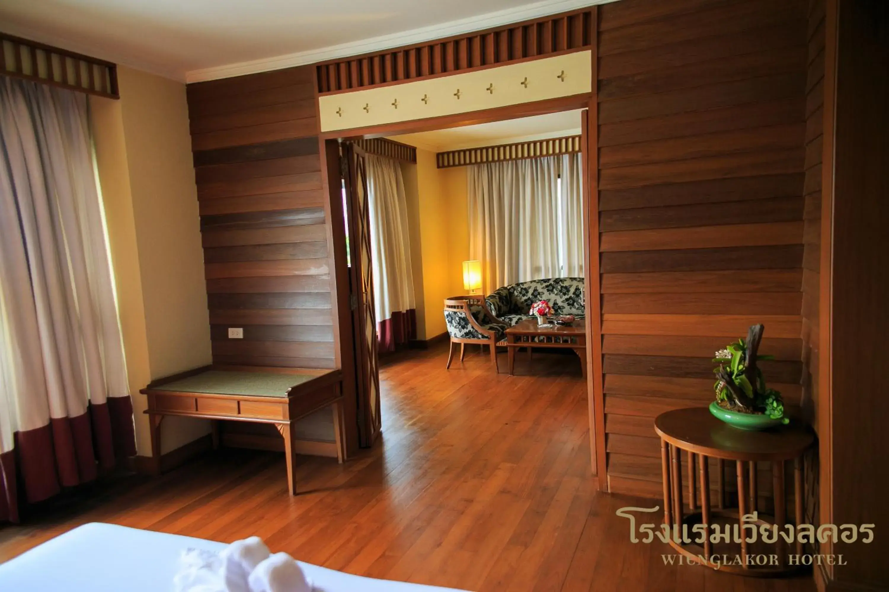 Decorative detail, Bed in Wienglakor Hotel Lampang Decorative detail, Bed in Wienglakor Hotel Lampang