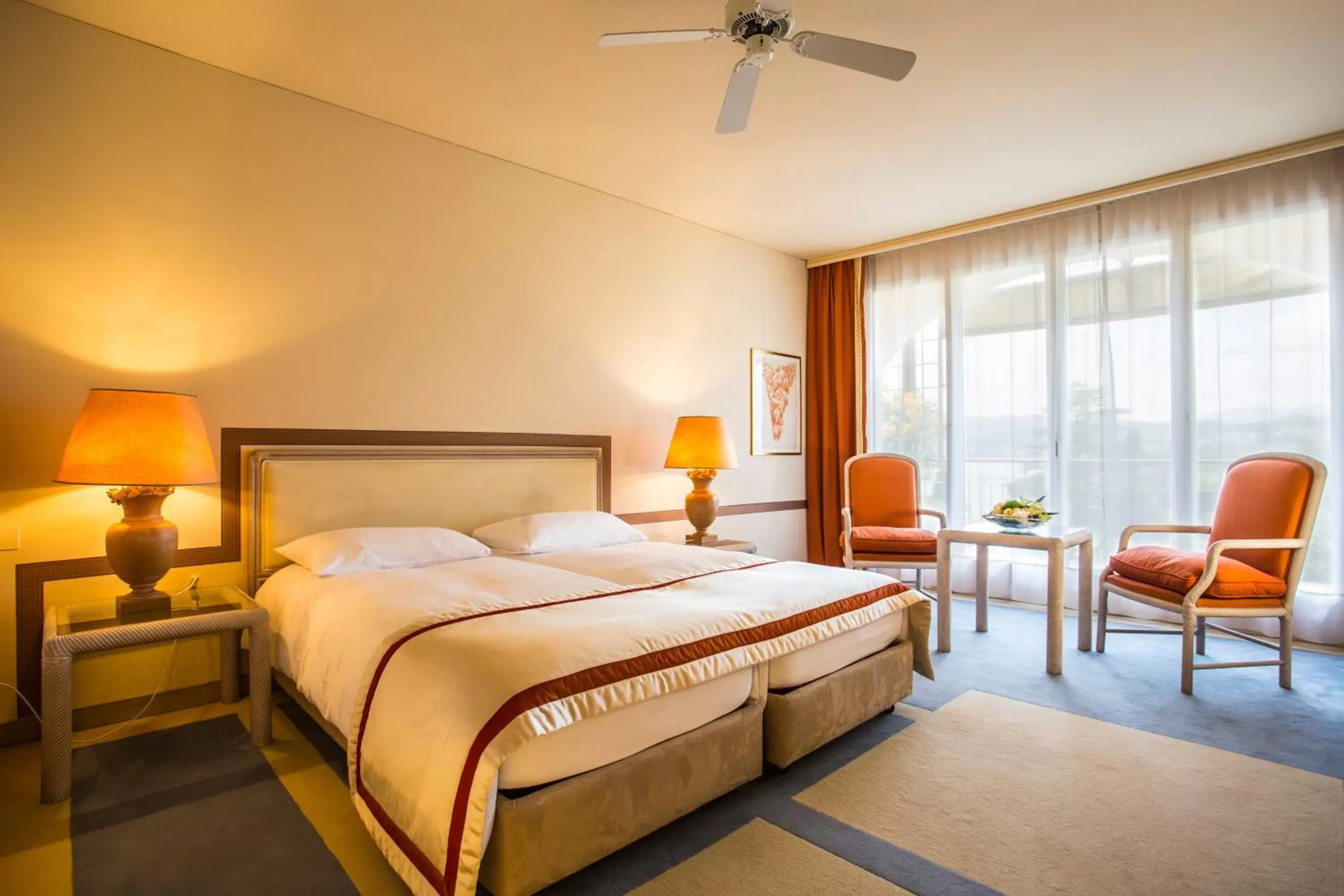 Photo of the whole room, Bed in Grand Hotel Villa Castagnola