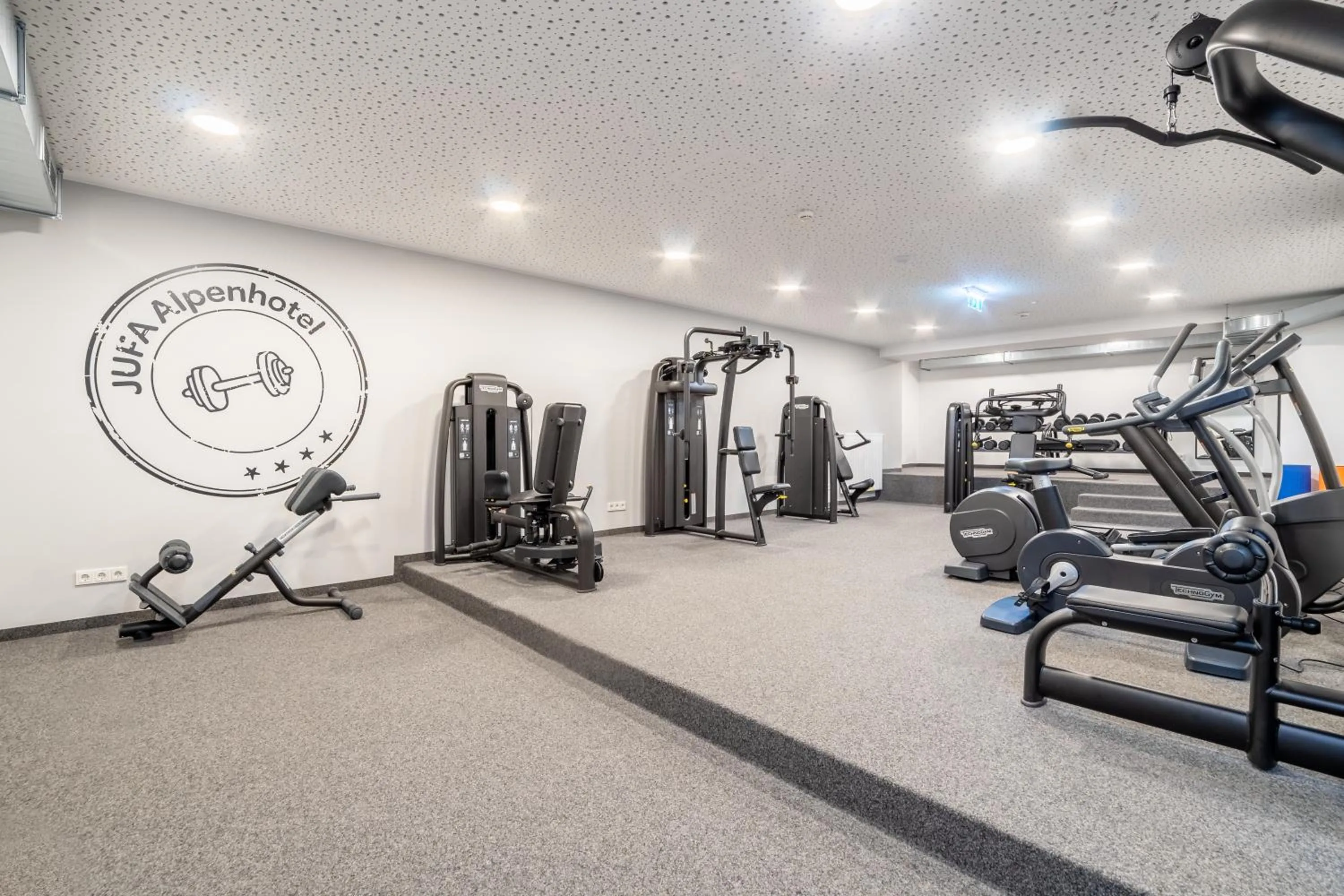 Fitness centre/facilities in JUFA Alpenhotel Saalbach