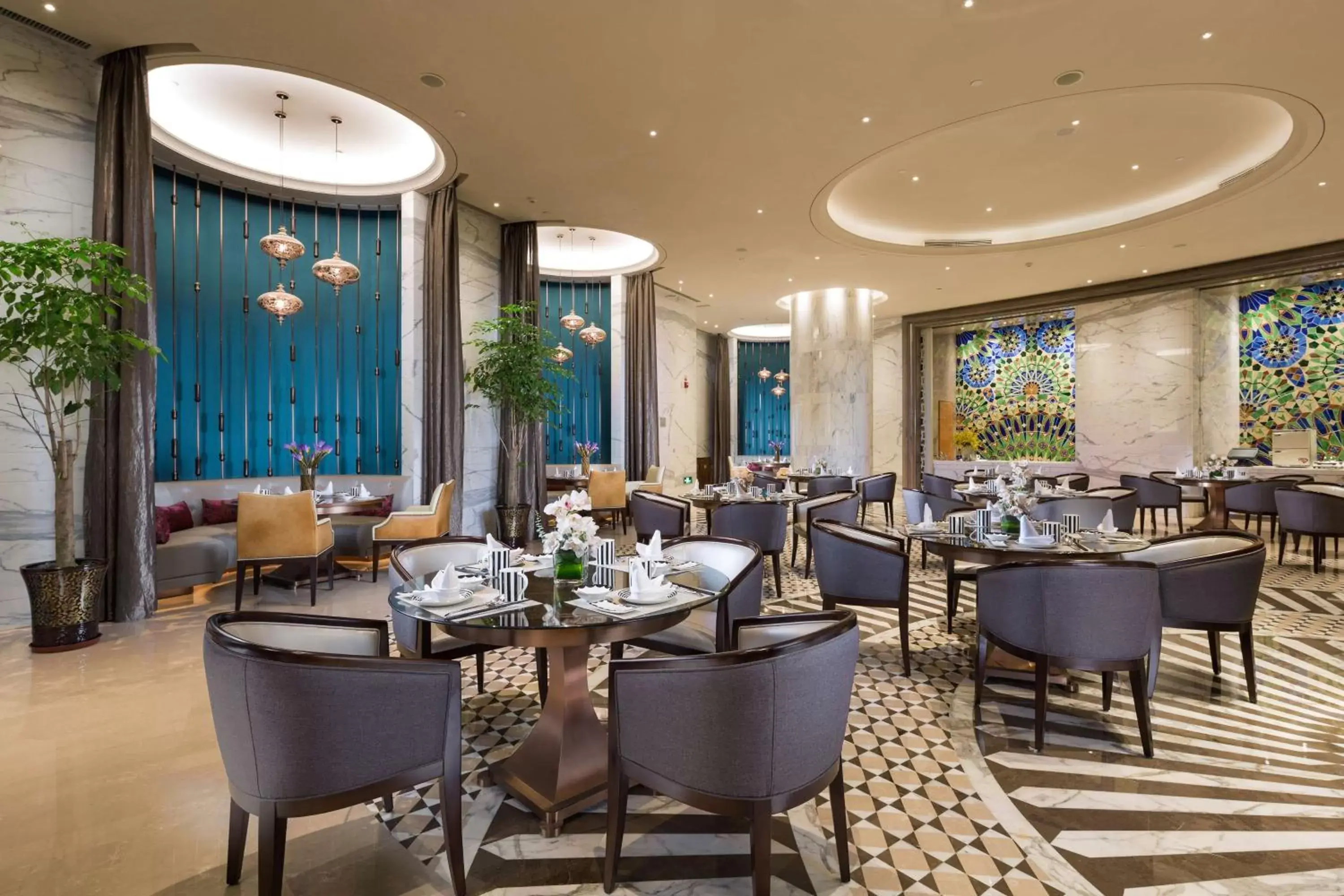 Restaurant/places to eat in Hilton Urumqi Restaurant/places to eat in Hilton Urumqi