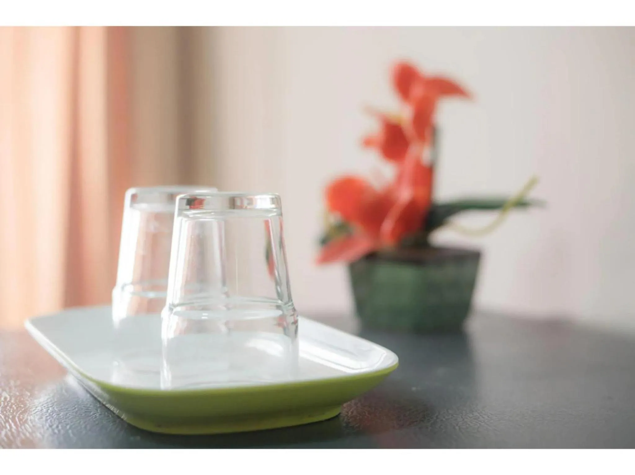 Bedroom in OYO 75405 Ladda Place