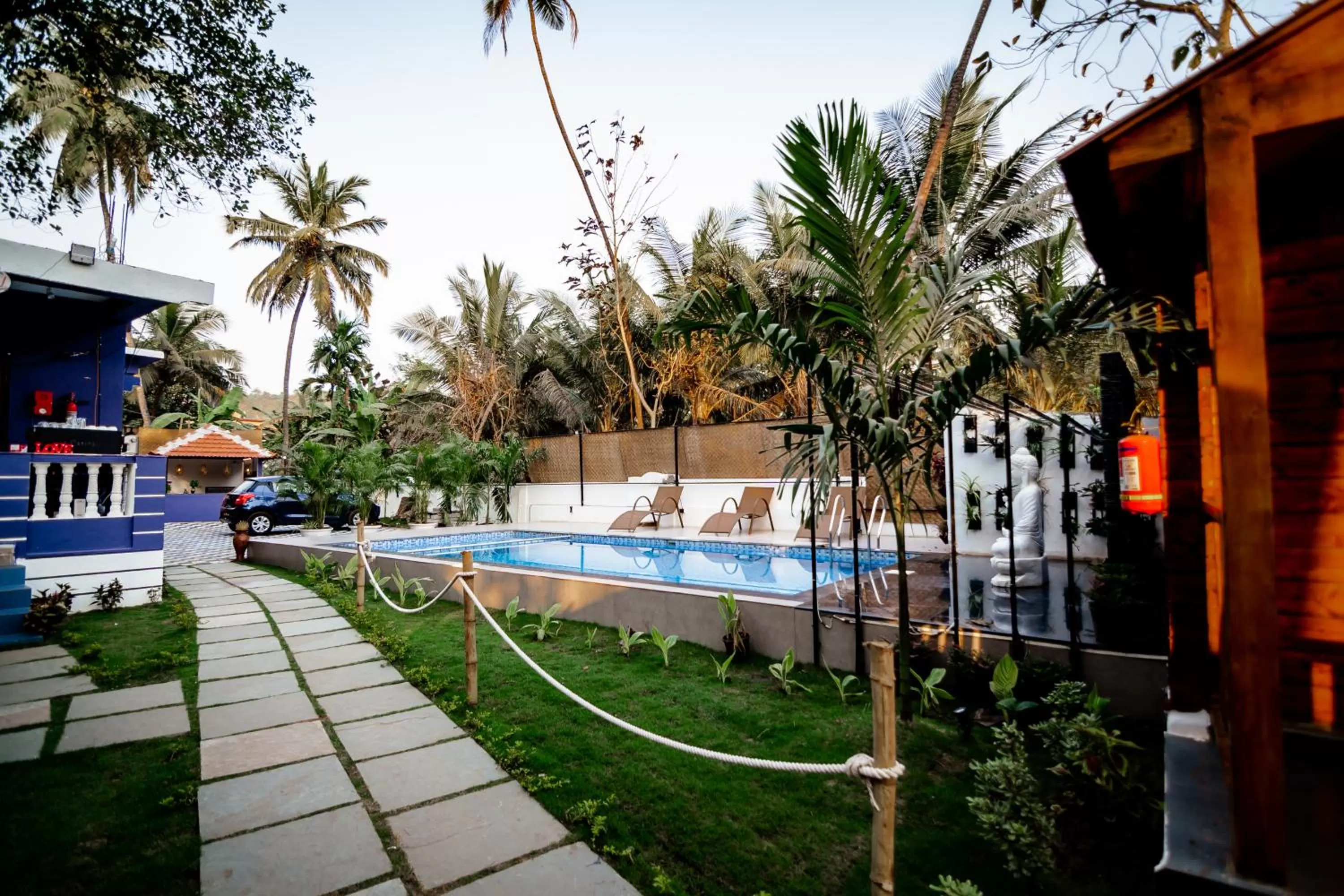 Swimming Pool in Tranquill Riverside Luxury Cottages With Bathtub, Candolim