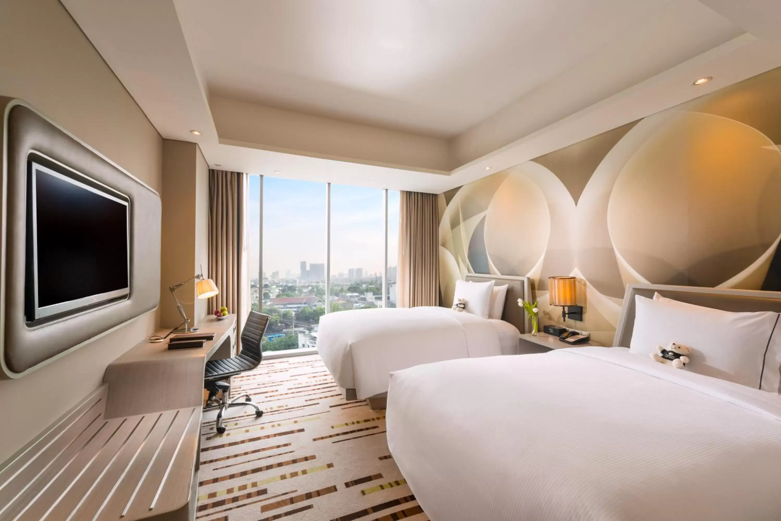 Bed in DoubleTree by Hilton Jakarta - Diponegoro