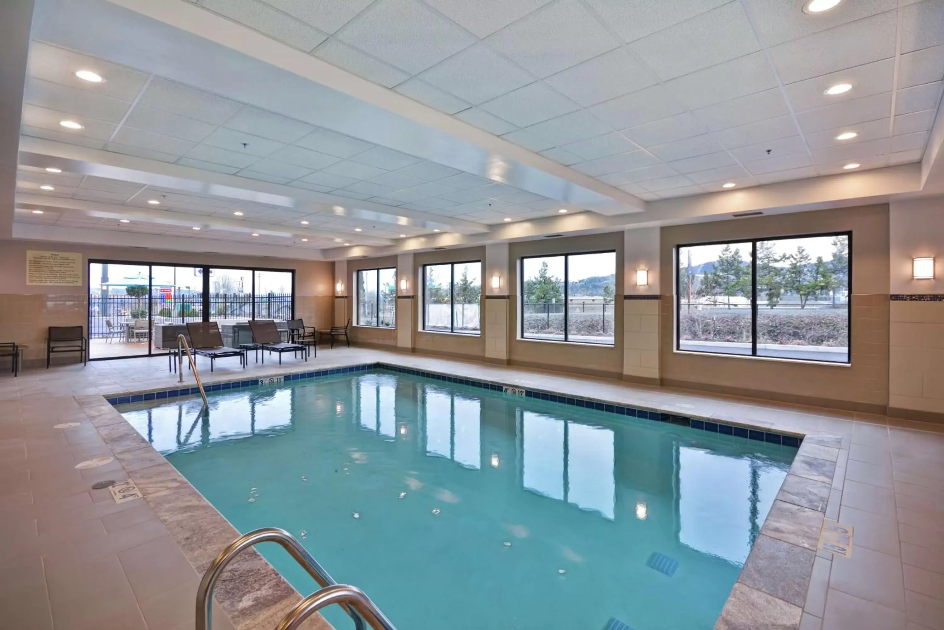 Pool view in Hampton Inn & Suites Grants Pass Pool view in Hampton Inn & Suites Grants Pass