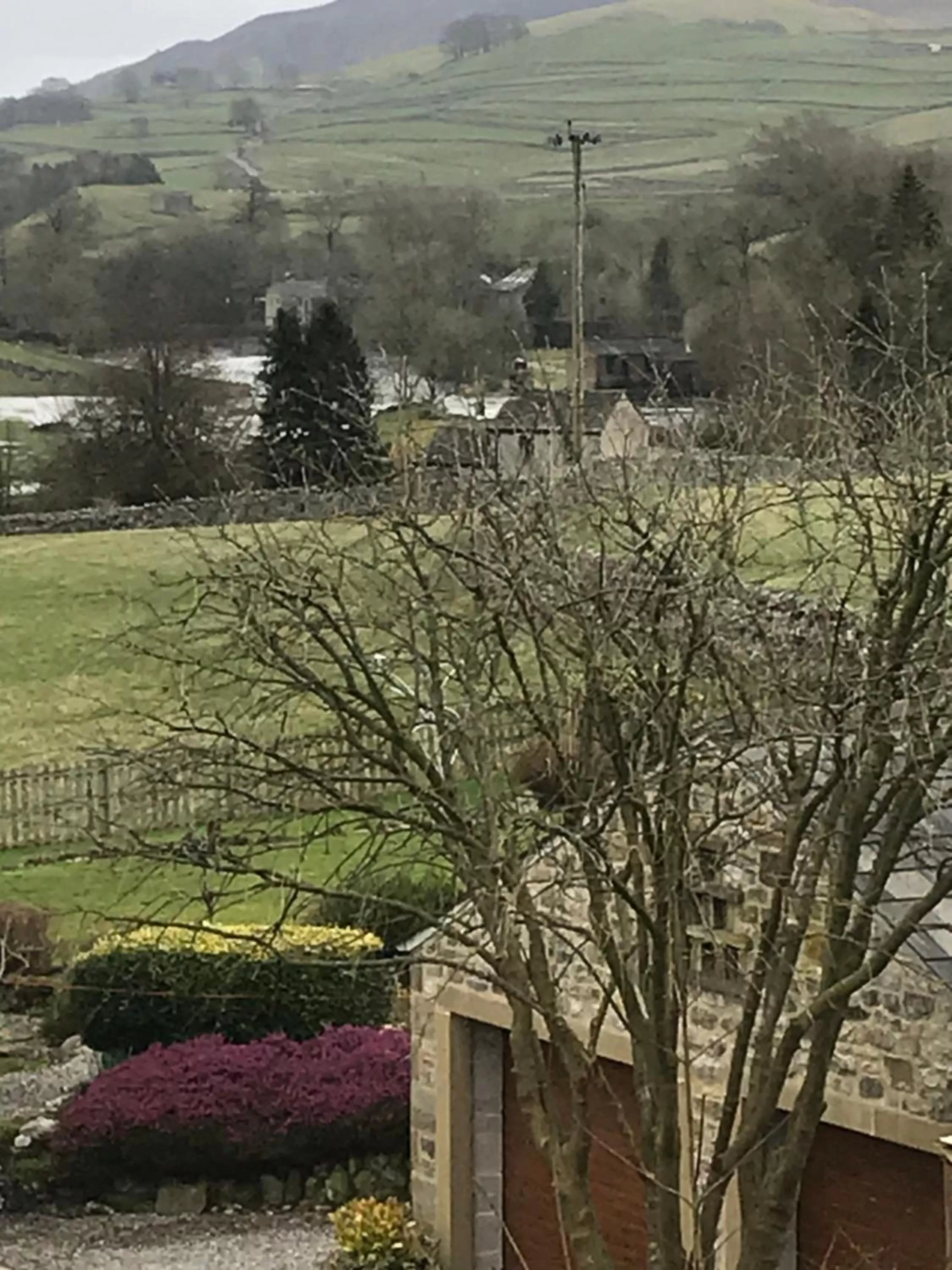 Natural landscape in Craiglands Bed and Breakfast, Grassington