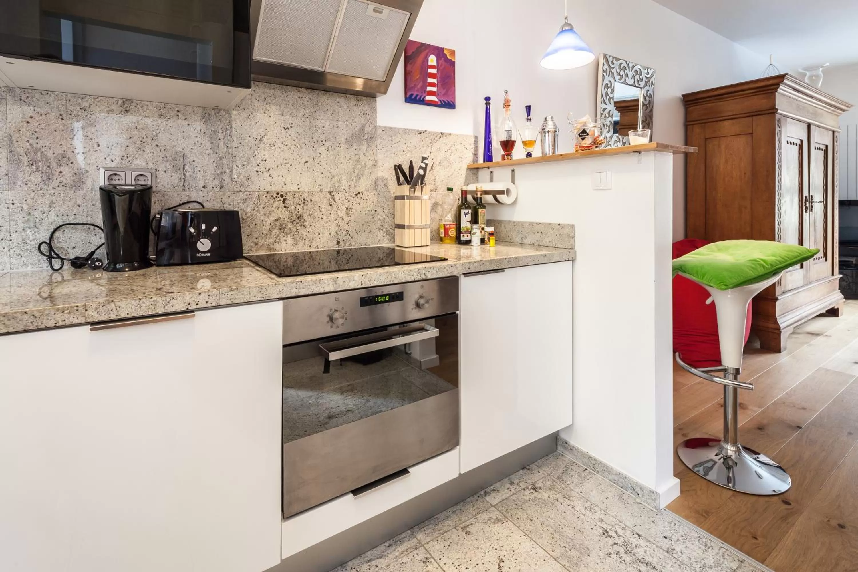 Kitchen or kitchenette in GL Suites